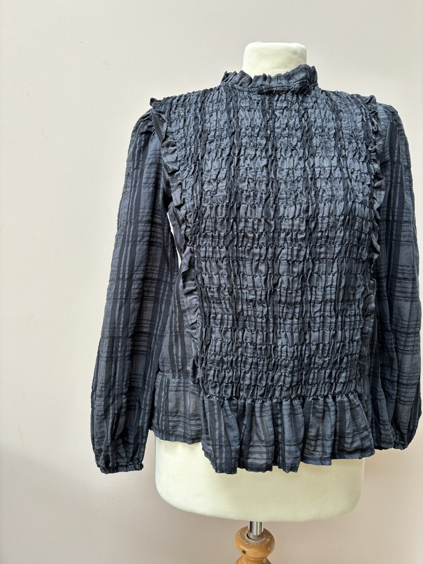 Smocked front top size 10