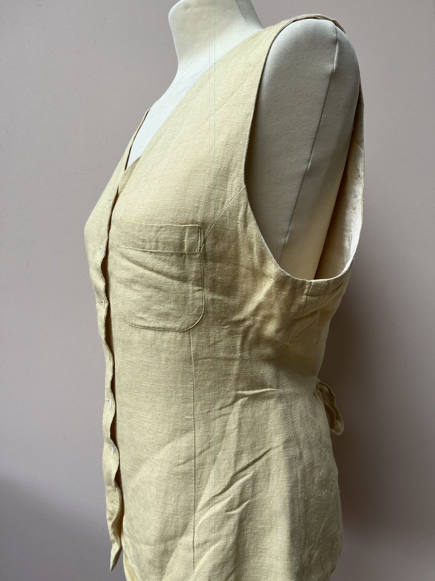 Vintage cotton linen waistcoat size 8/10