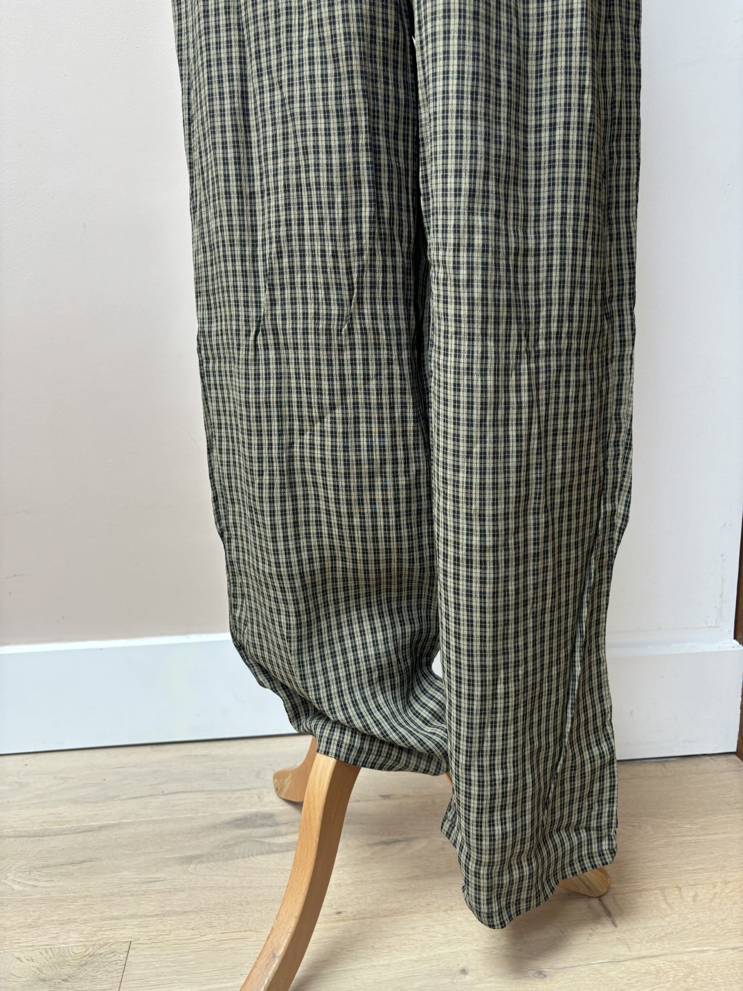 Green black check vintage trousers size 8-12