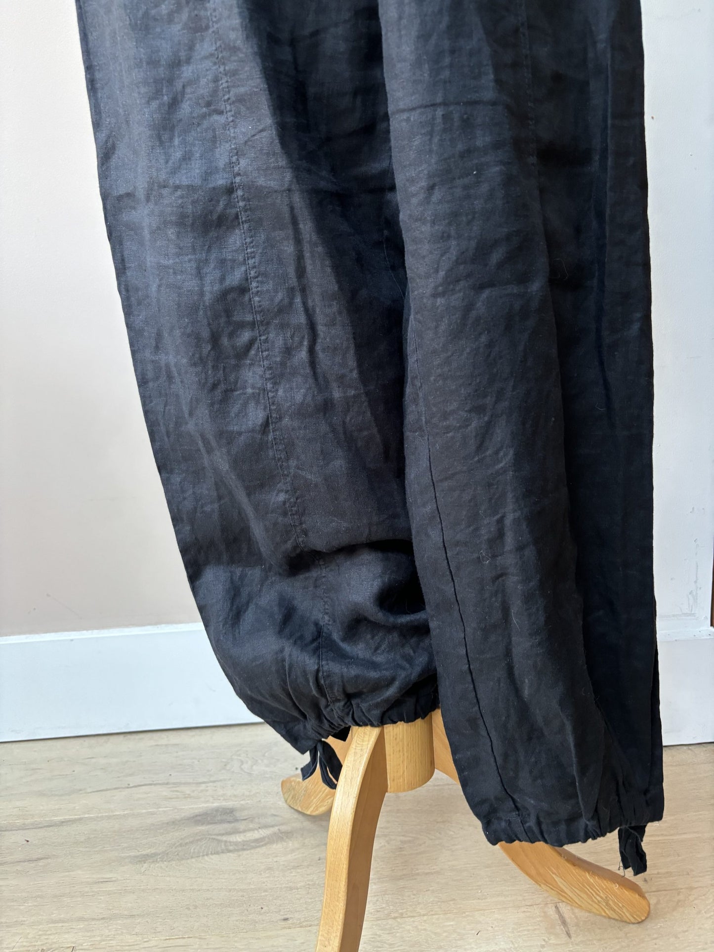 Black linen trousers size 10