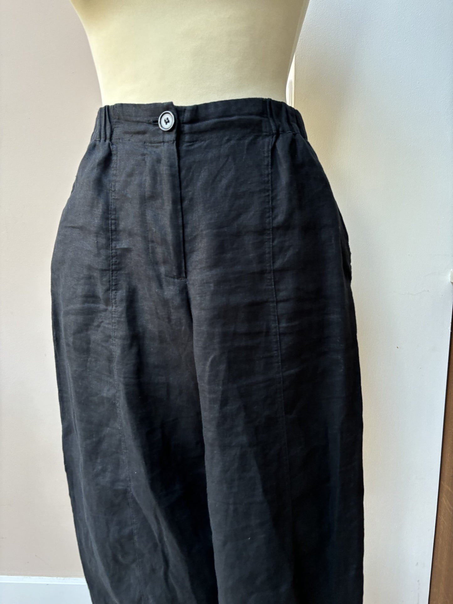 Black linen trousers size 10