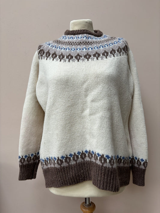 Munrosoun 100% wool jumper size Medium