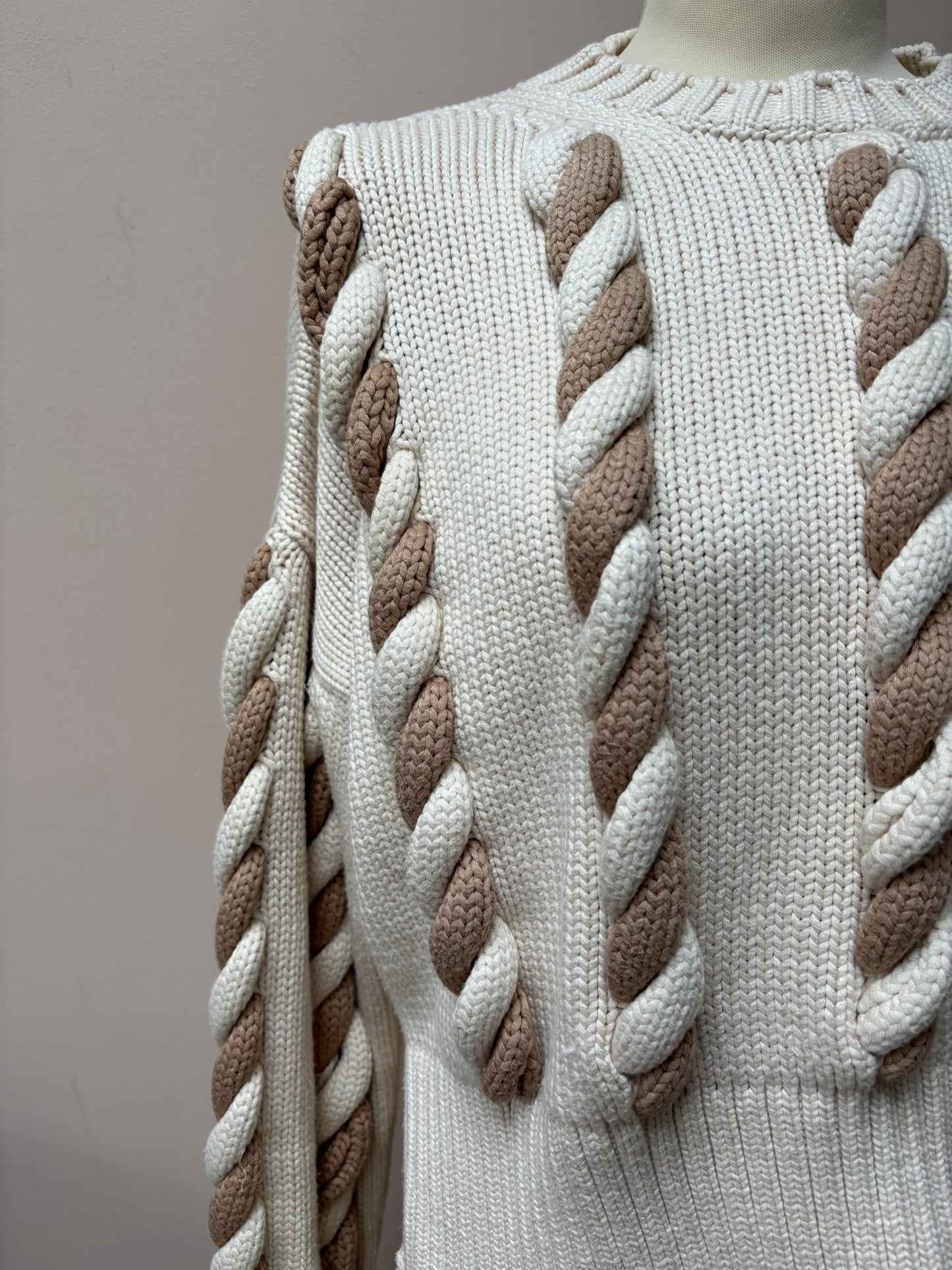 Knot detail jumper size 12
