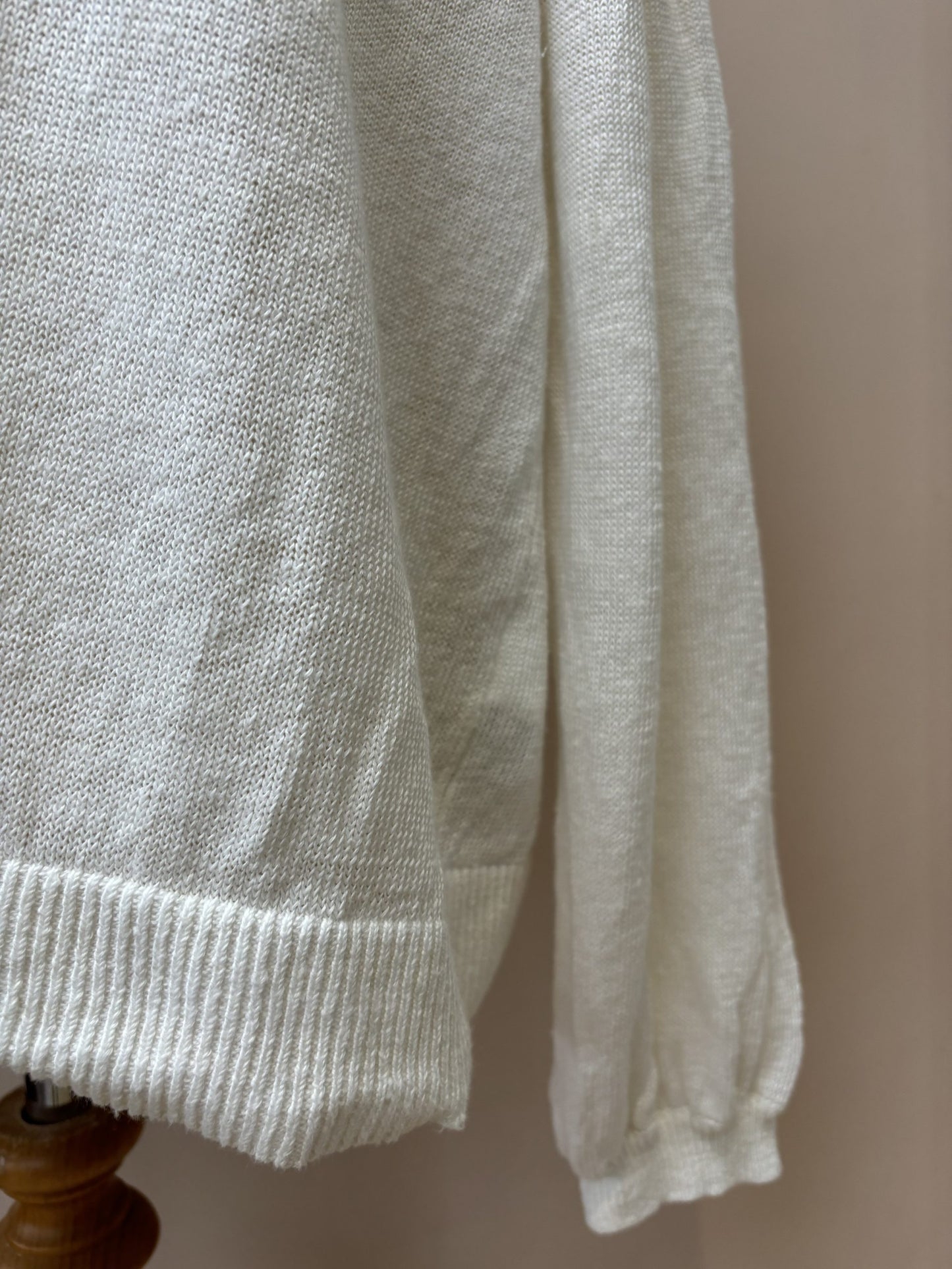 White linen jumper size 18/20