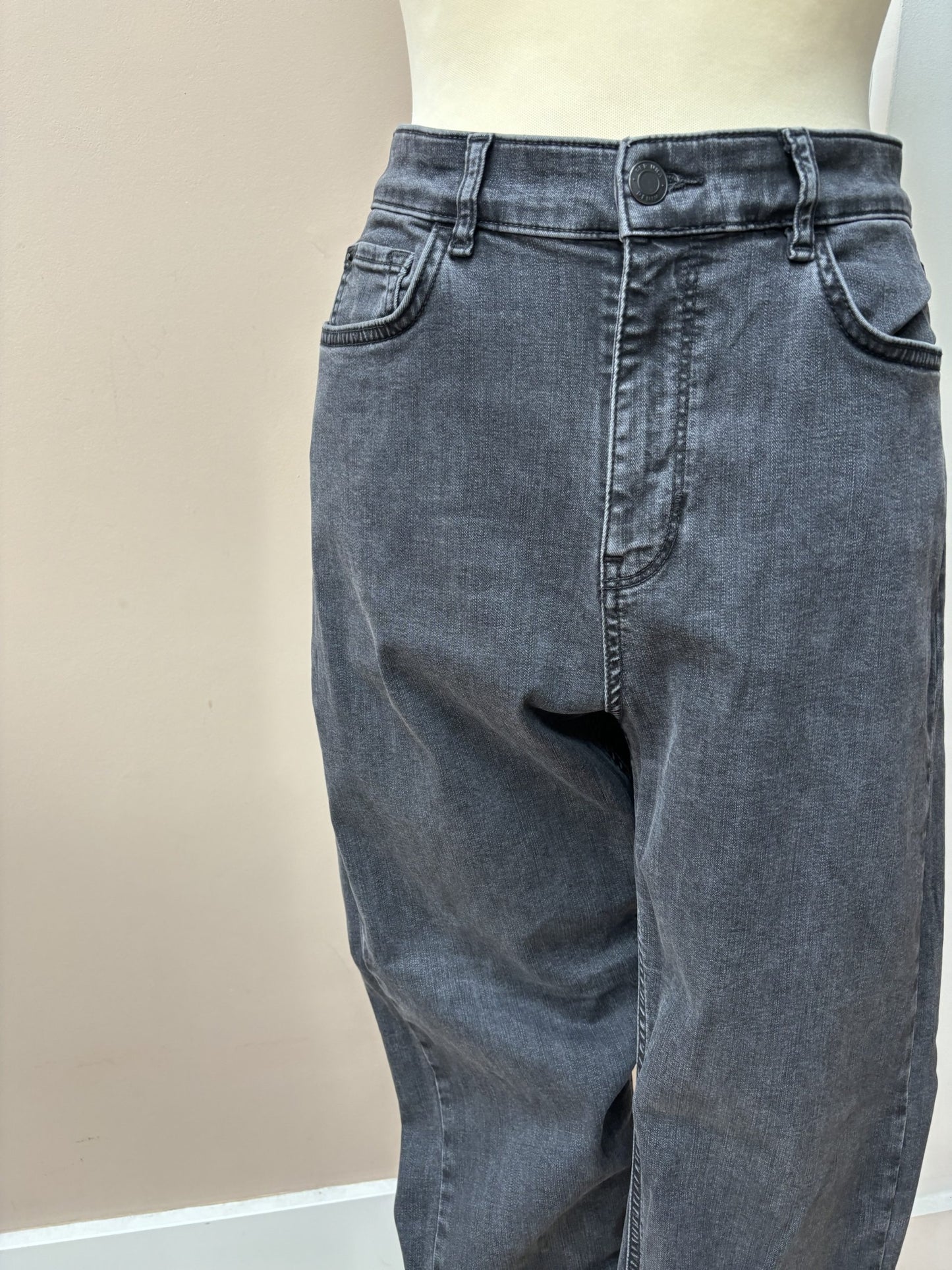 Grey black jeans size 12/14