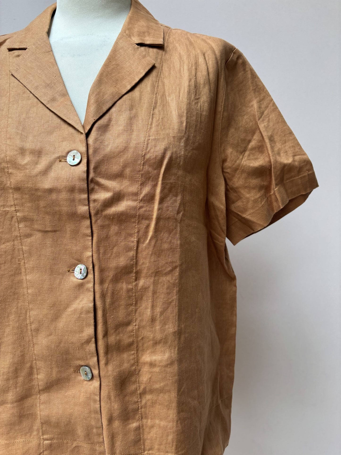 Rust linen shirt size M BNWT