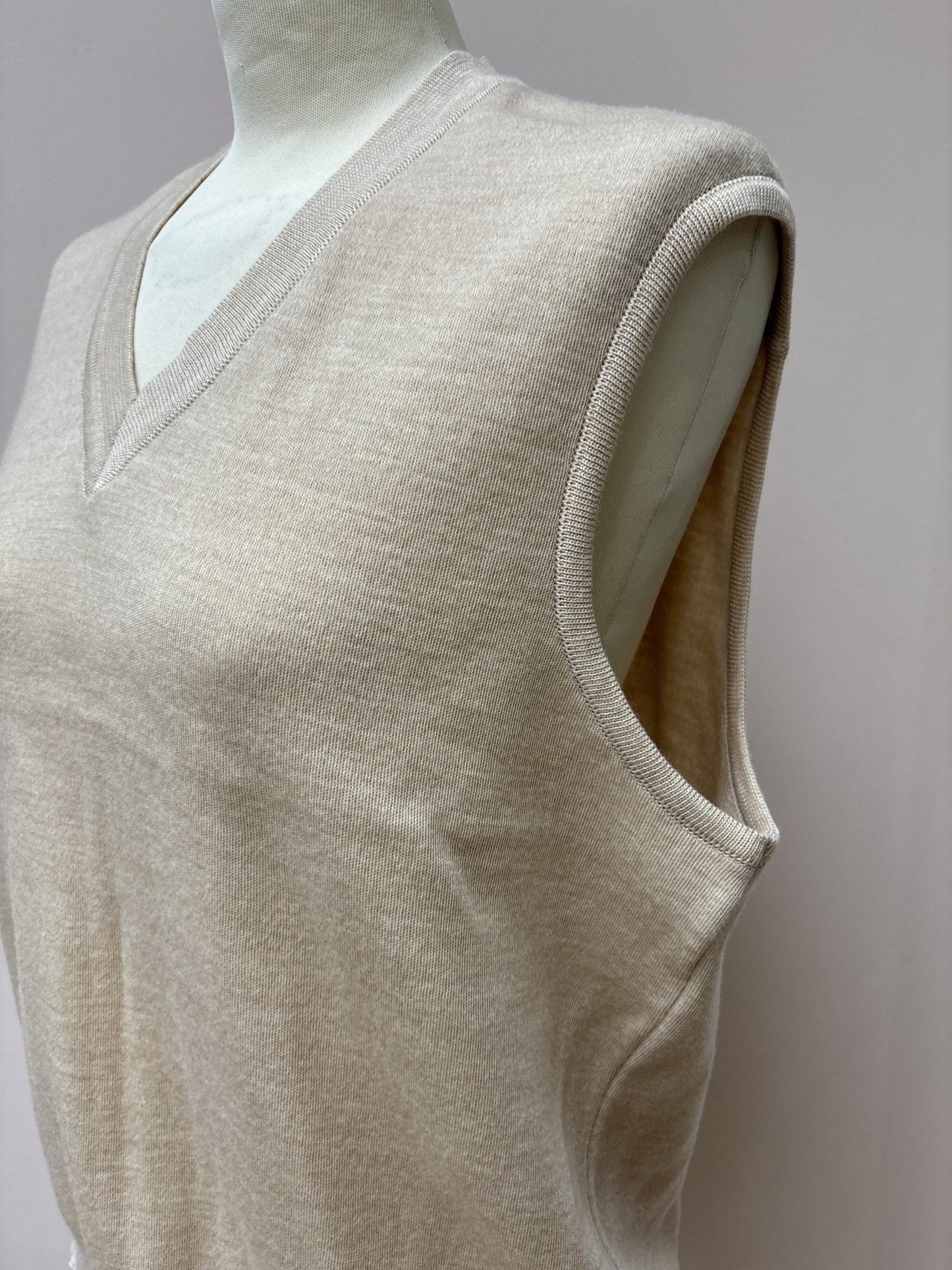 Wool tank top size 14