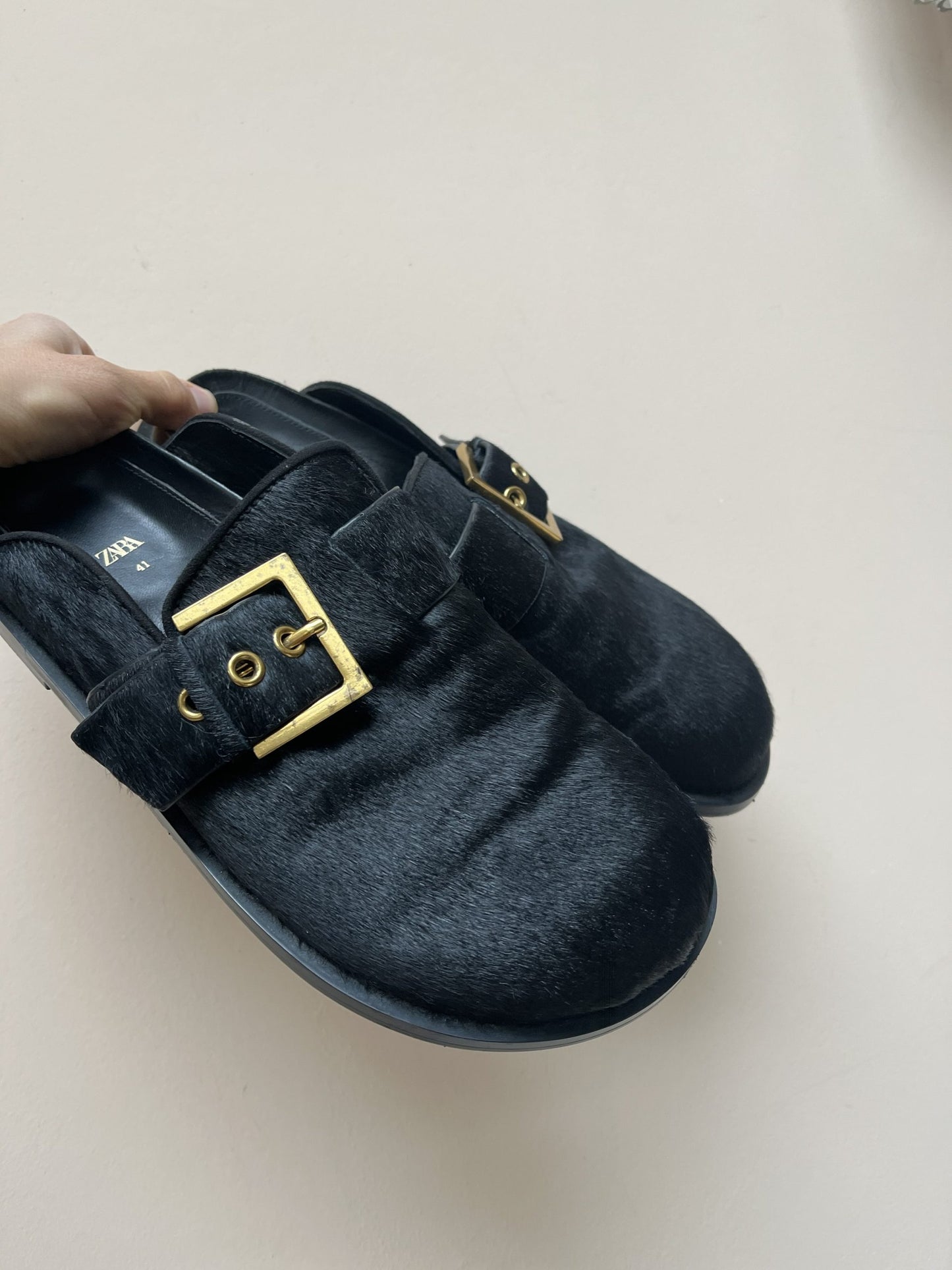 Zara cowhide and leather clogs size 41