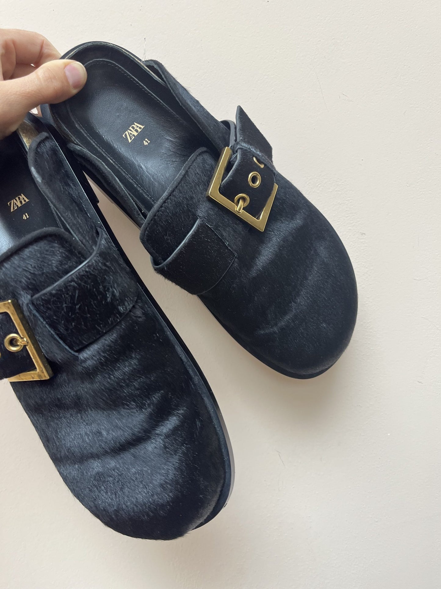 Zara cowhide and leather clogs size 41