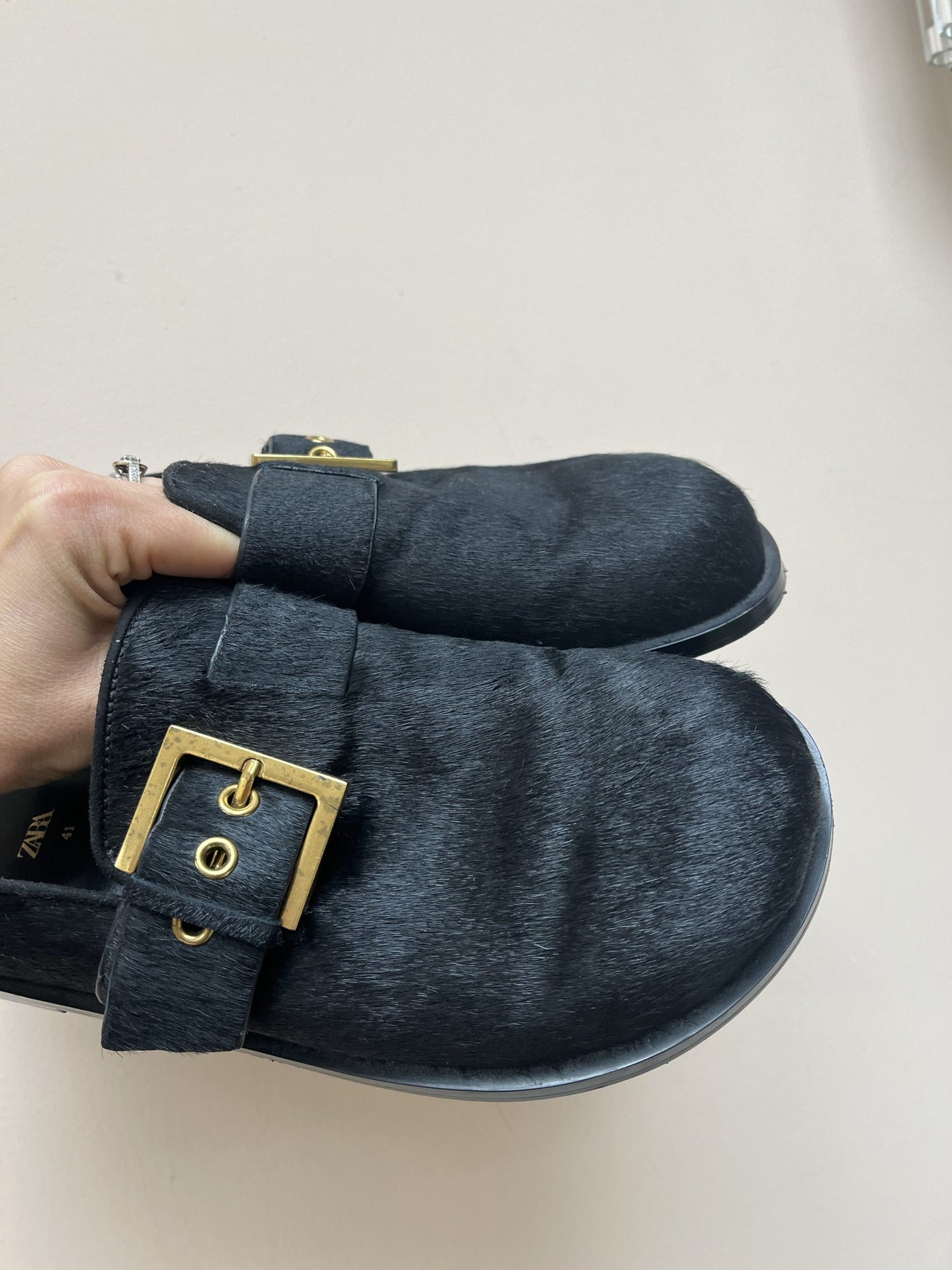 Zara cowhide and leather clogs size 41