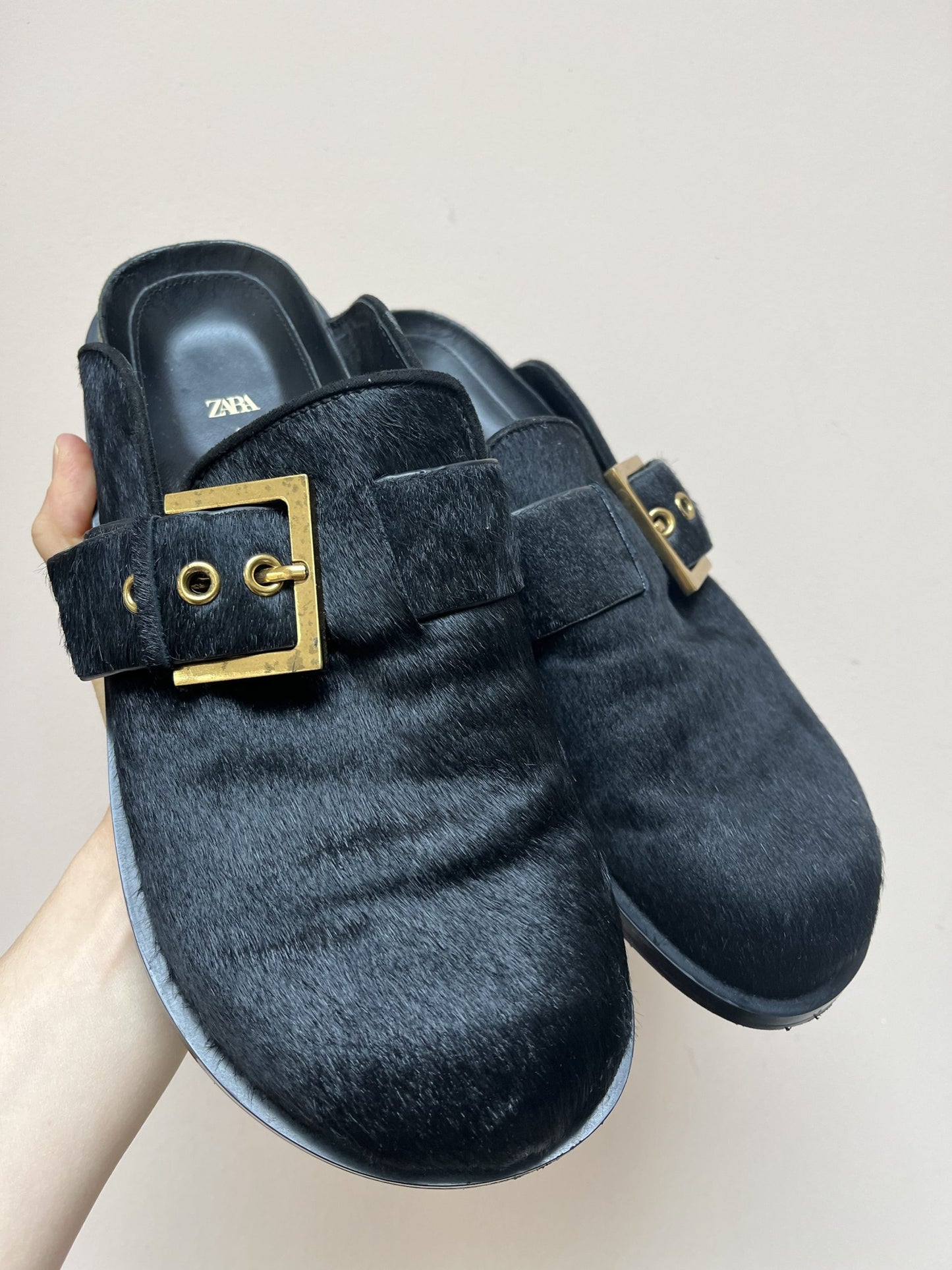 Zara cowhide and leather clogs size 41