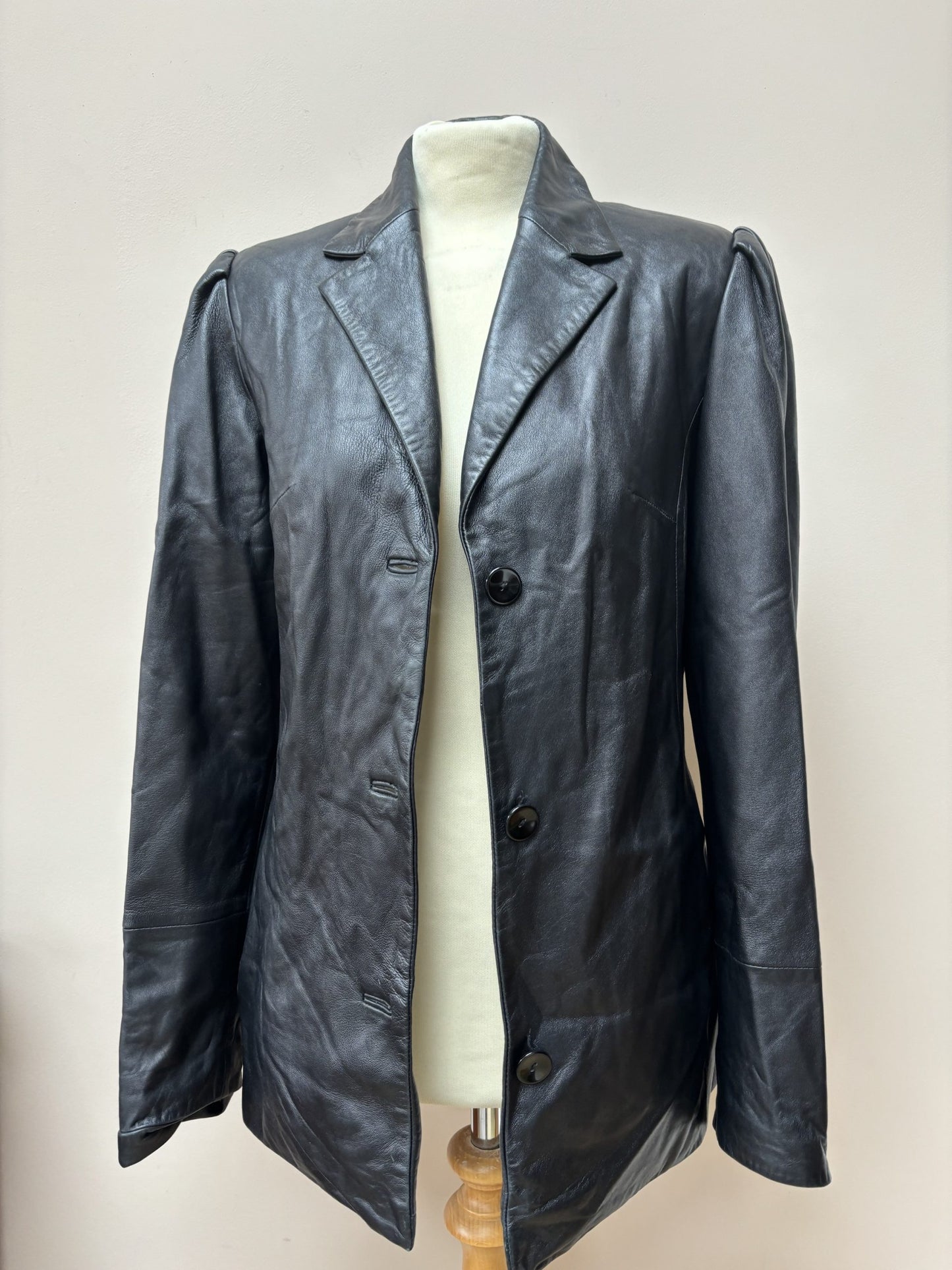 Stunning soft black leather blazer size 10/12