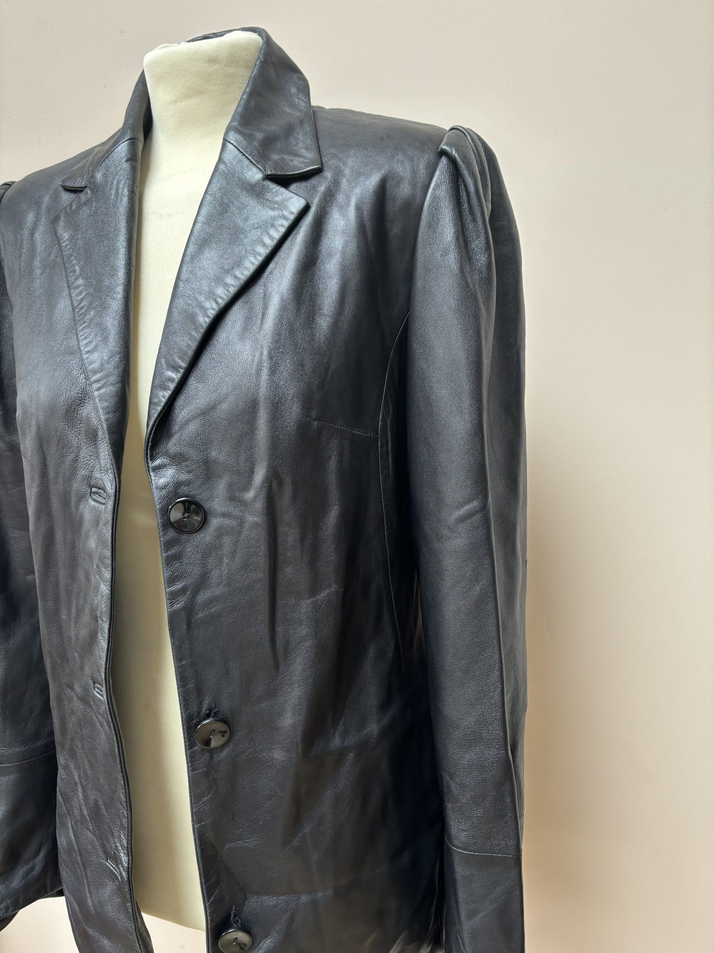 Stunning soft black leather blazer size 10/12