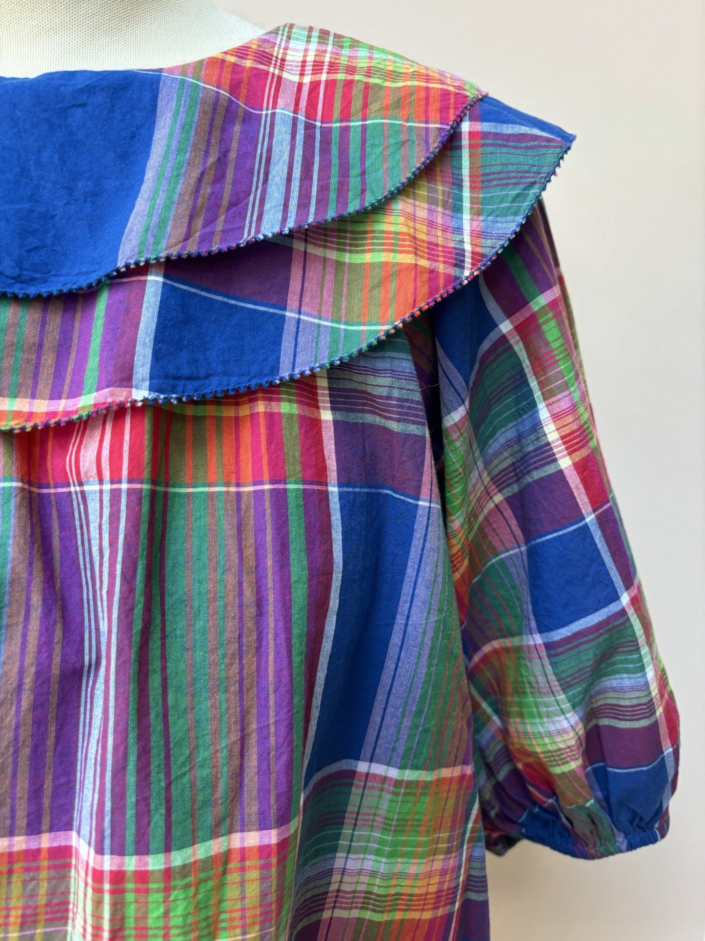 Colourful oversized collar top size 14