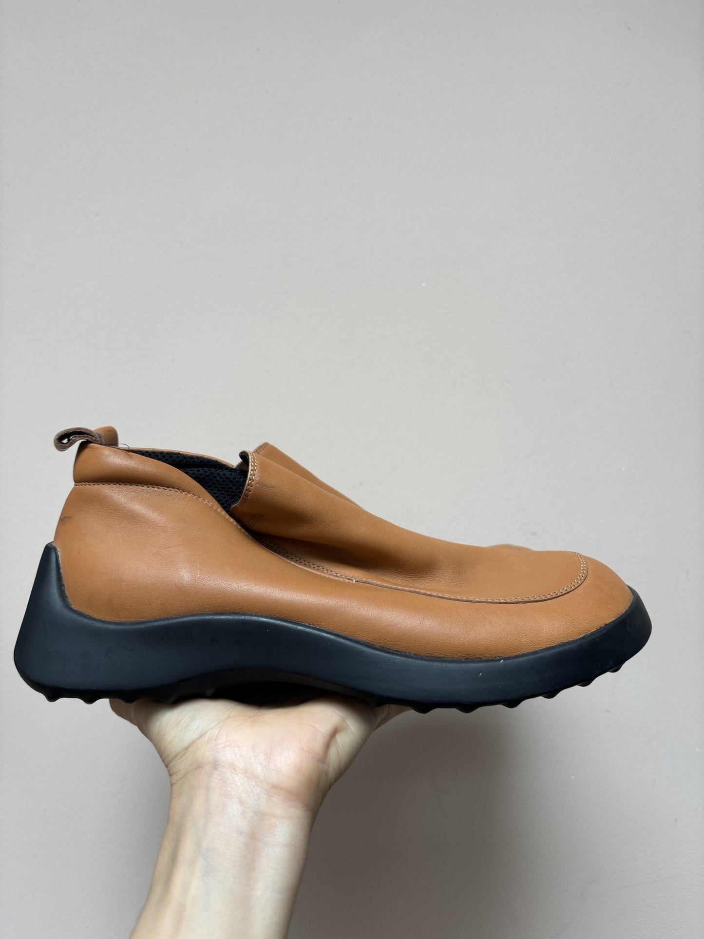 Brown leather shoes uk5