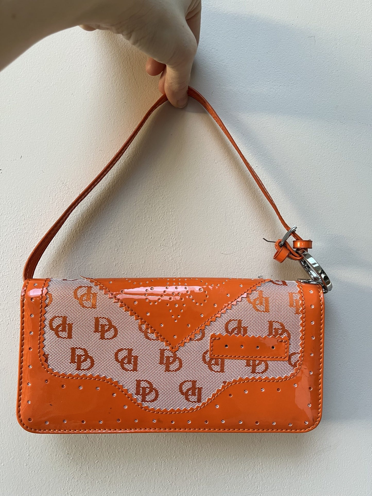 Orange 90's style handbag
