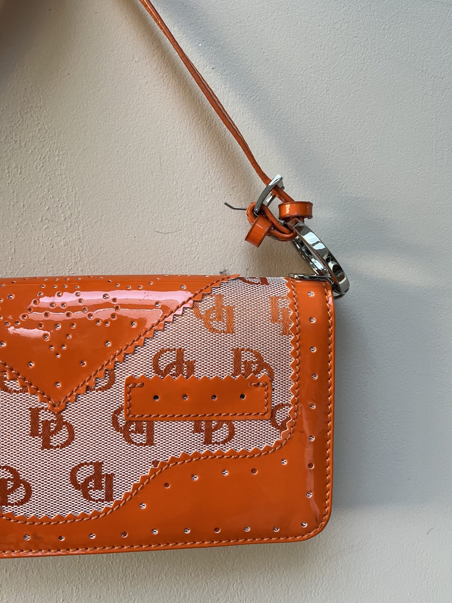 Orange 90's style handbag