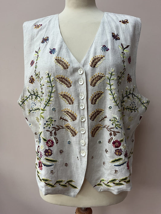 Vintage embroidered waistcoat BNWT size XL