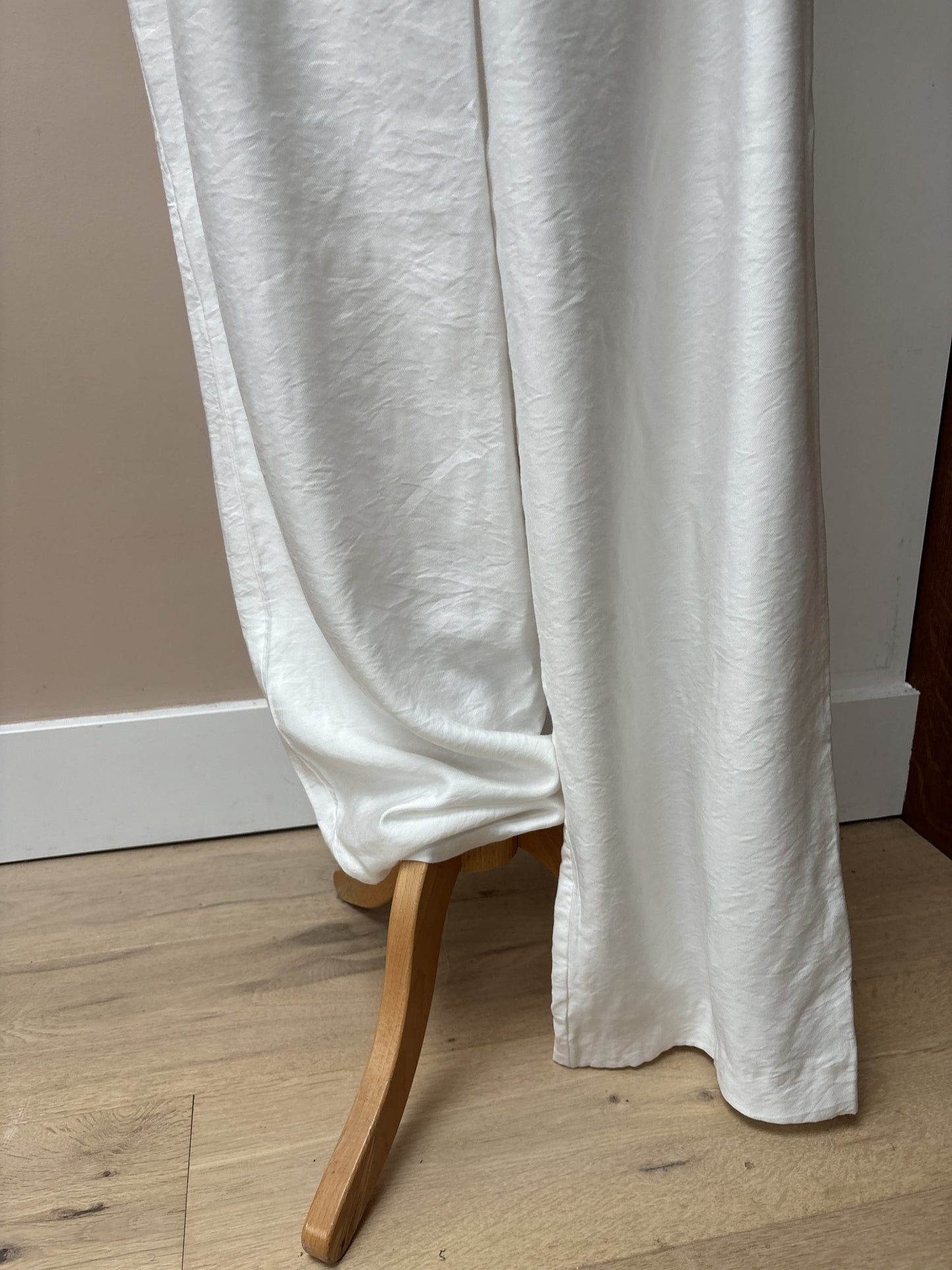 White trousers size 12