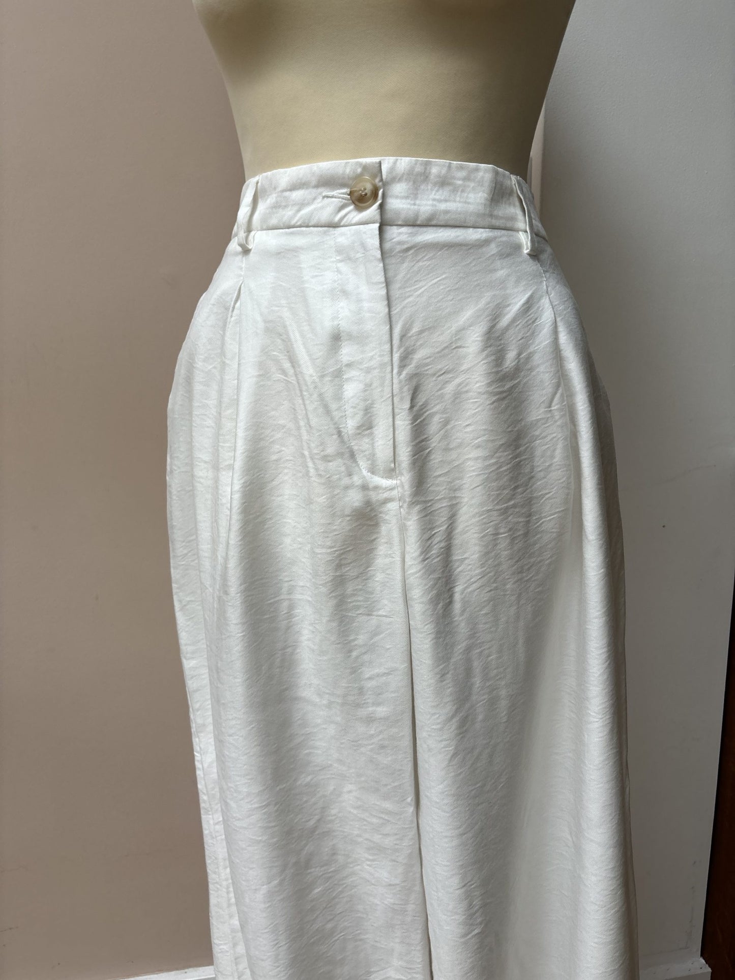 White trousers size 12