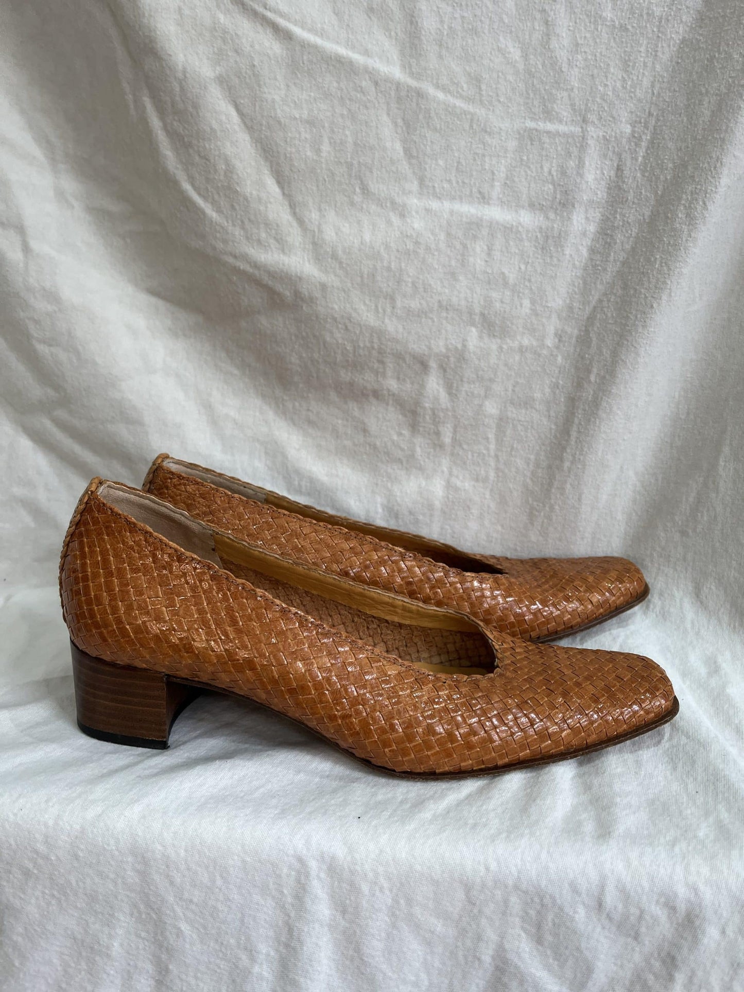 Woven leather vintage shoes uk4