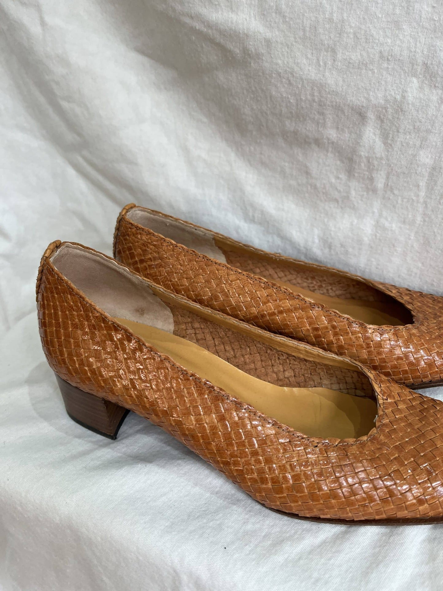 Woven leather vintage shoes uk4