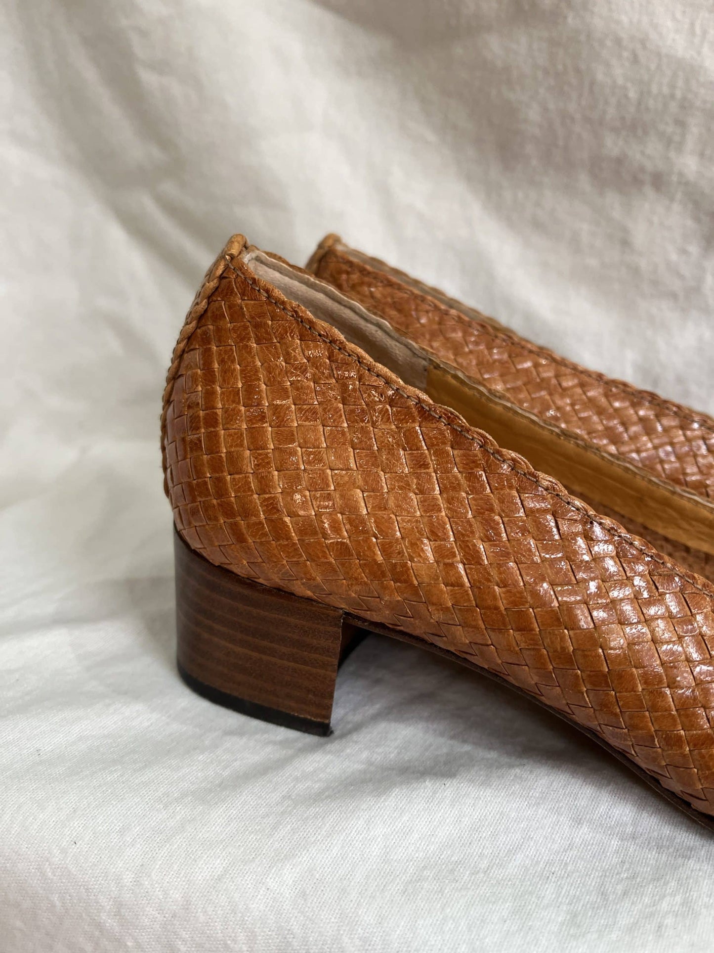 Woven leather vintage shoes uk4