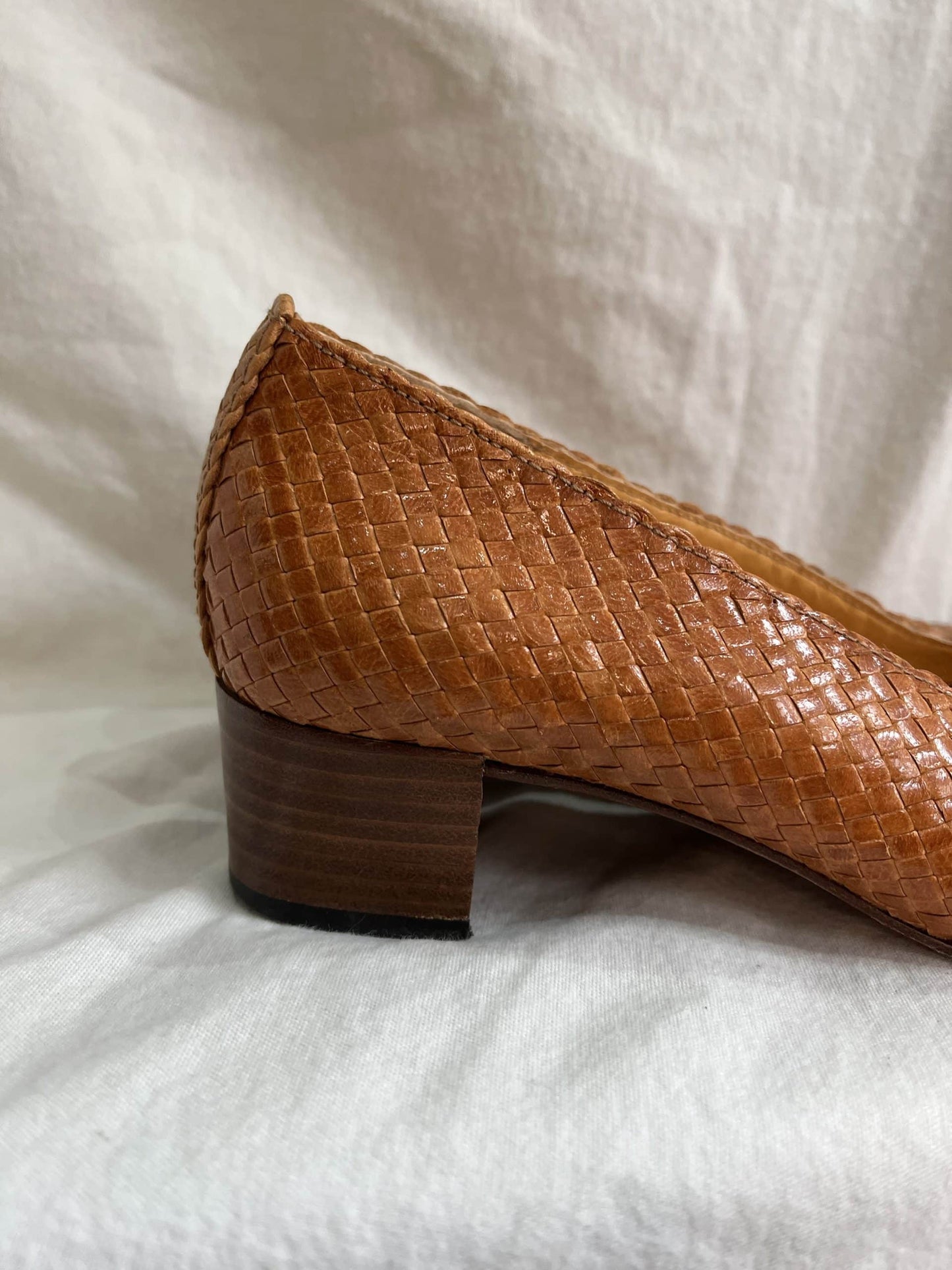 Woven leather vintage shoes uk4