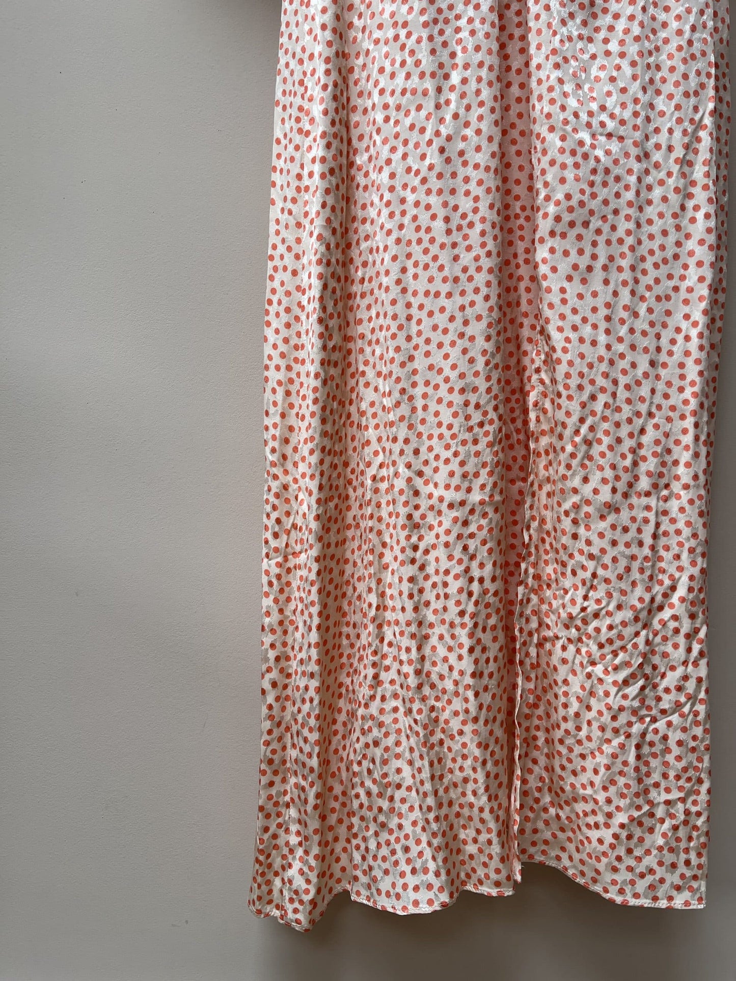 Puff sleeved polka dot dress size 14