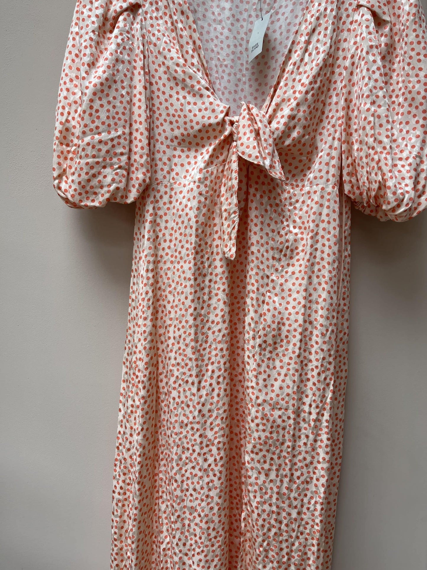 Puff sleeved polka dot dress size 14