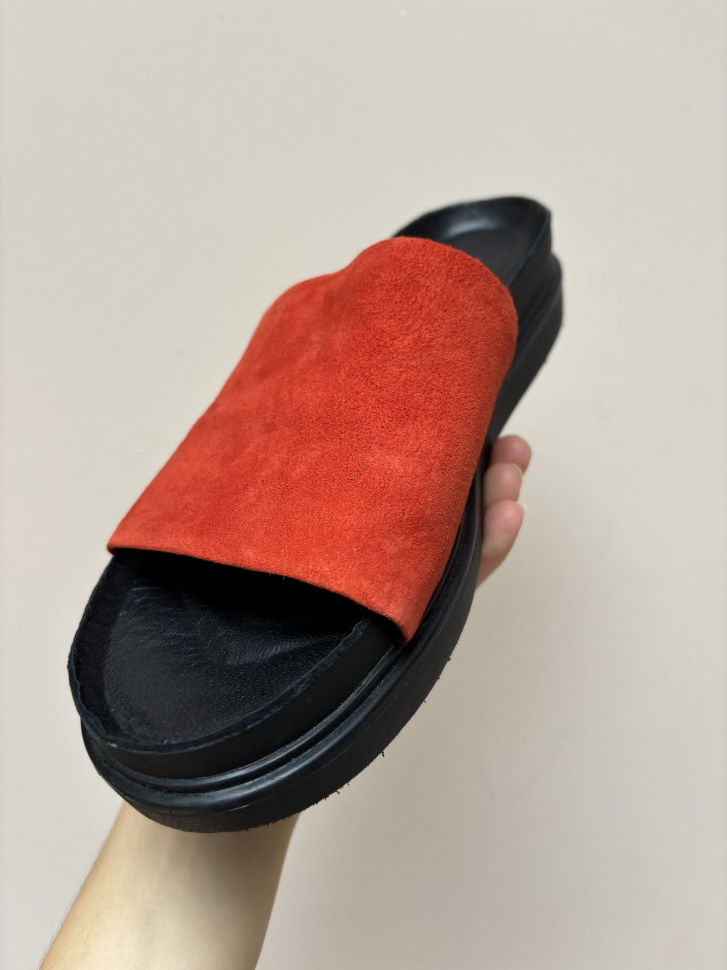 Vagabond orange suede shoes size 7