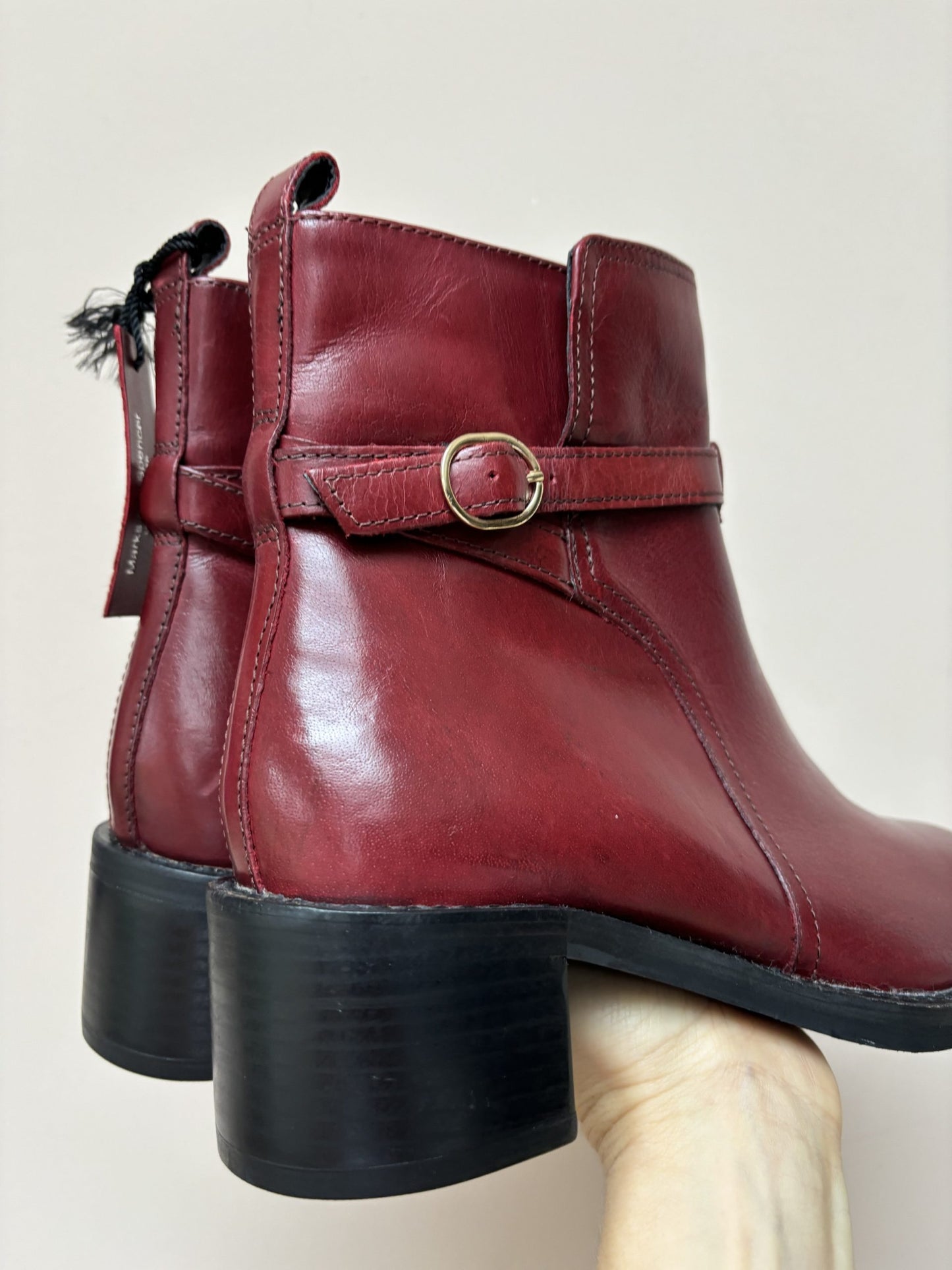 Burgundy leather boots size UK5.5