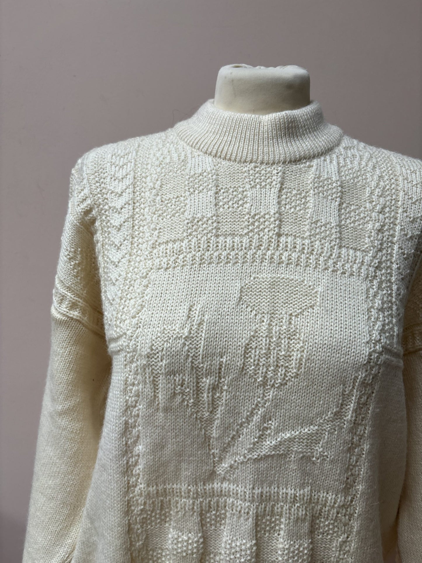 Vintage 100% wool jumper size 12/14