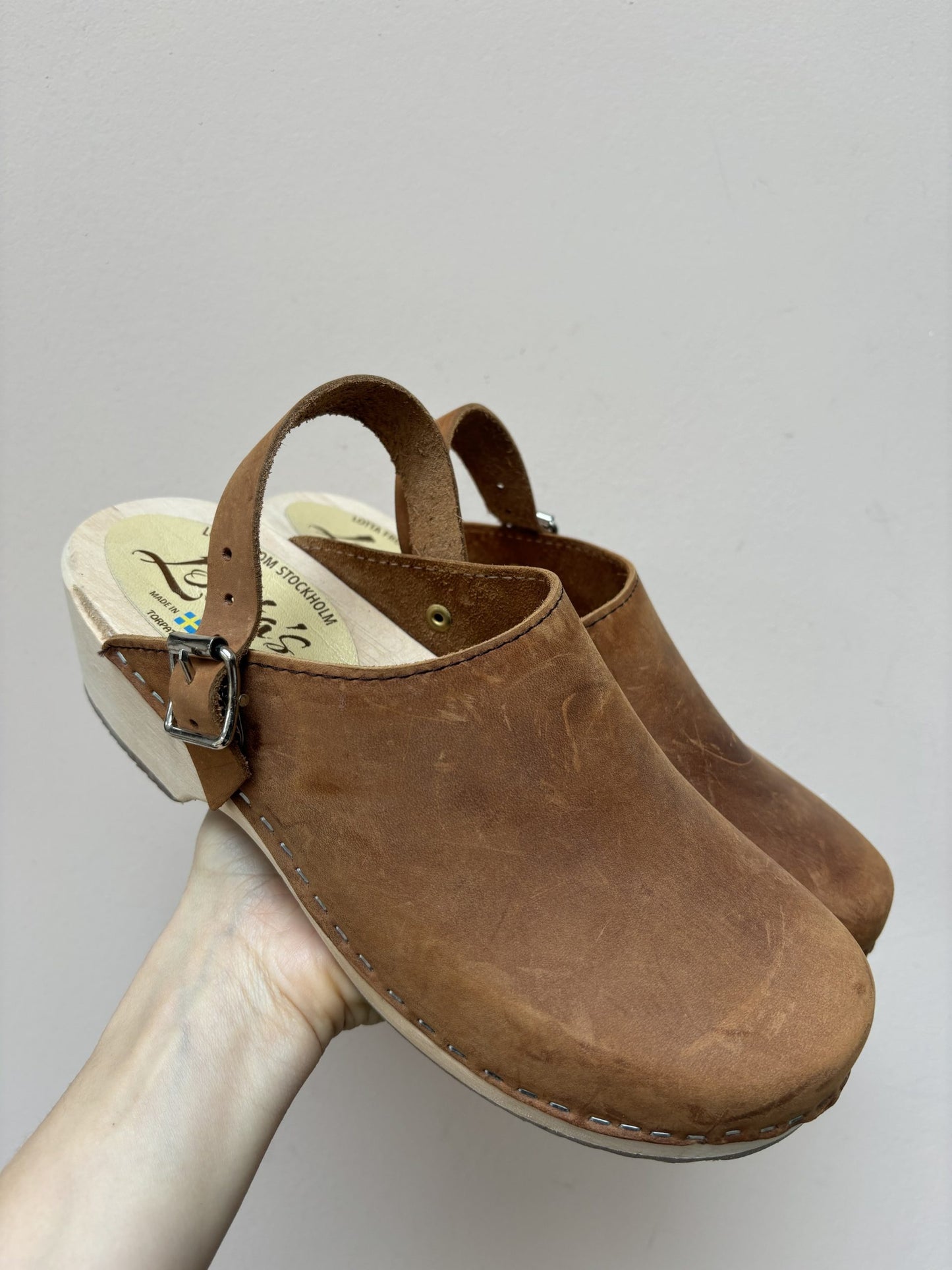 Swedish tan leather clogs size UK6/7