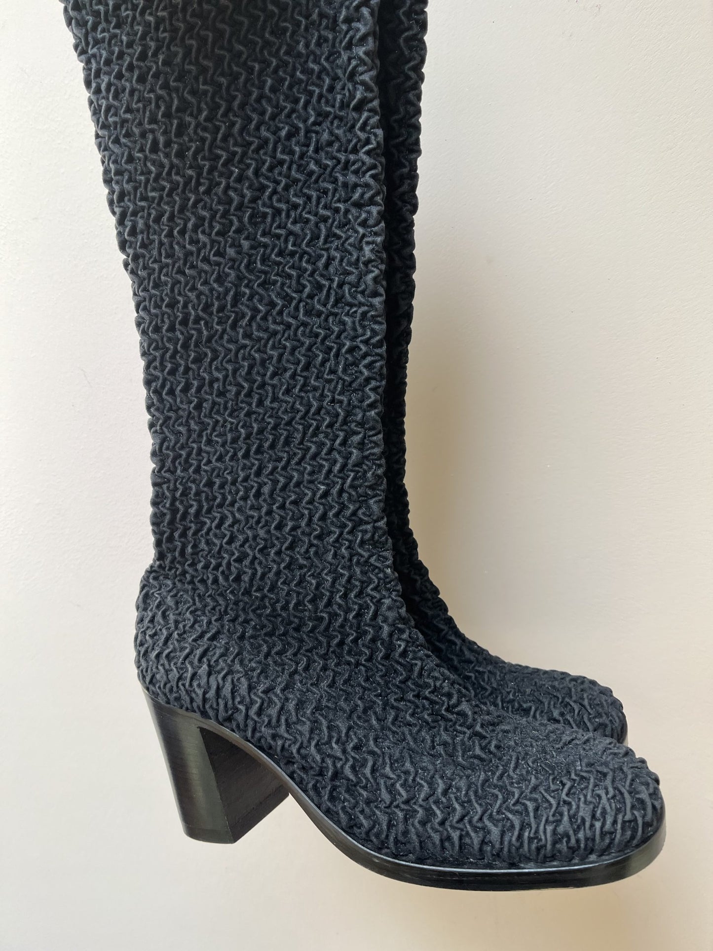 Black Russell & Bromley crinkle boots uk7