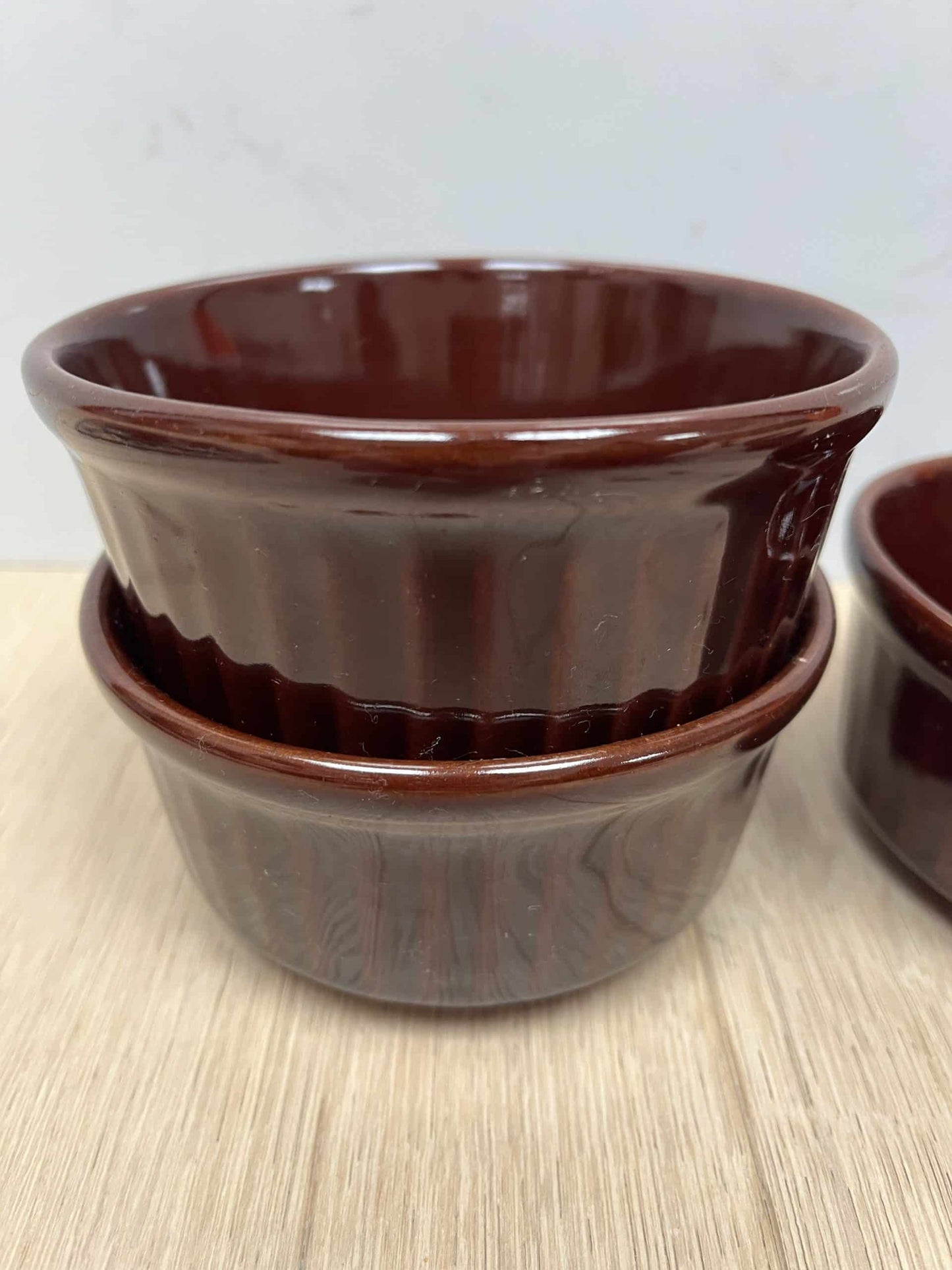 Little round brown bowls with ribbed sides x 3