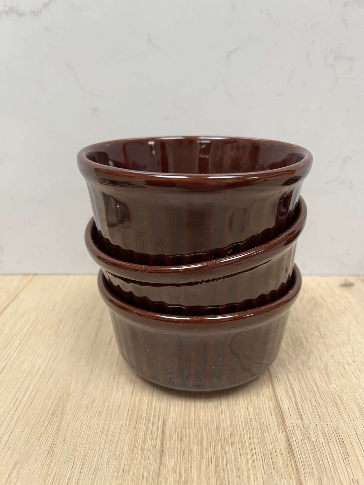 Little round brown bowls with ribbed sides x 3