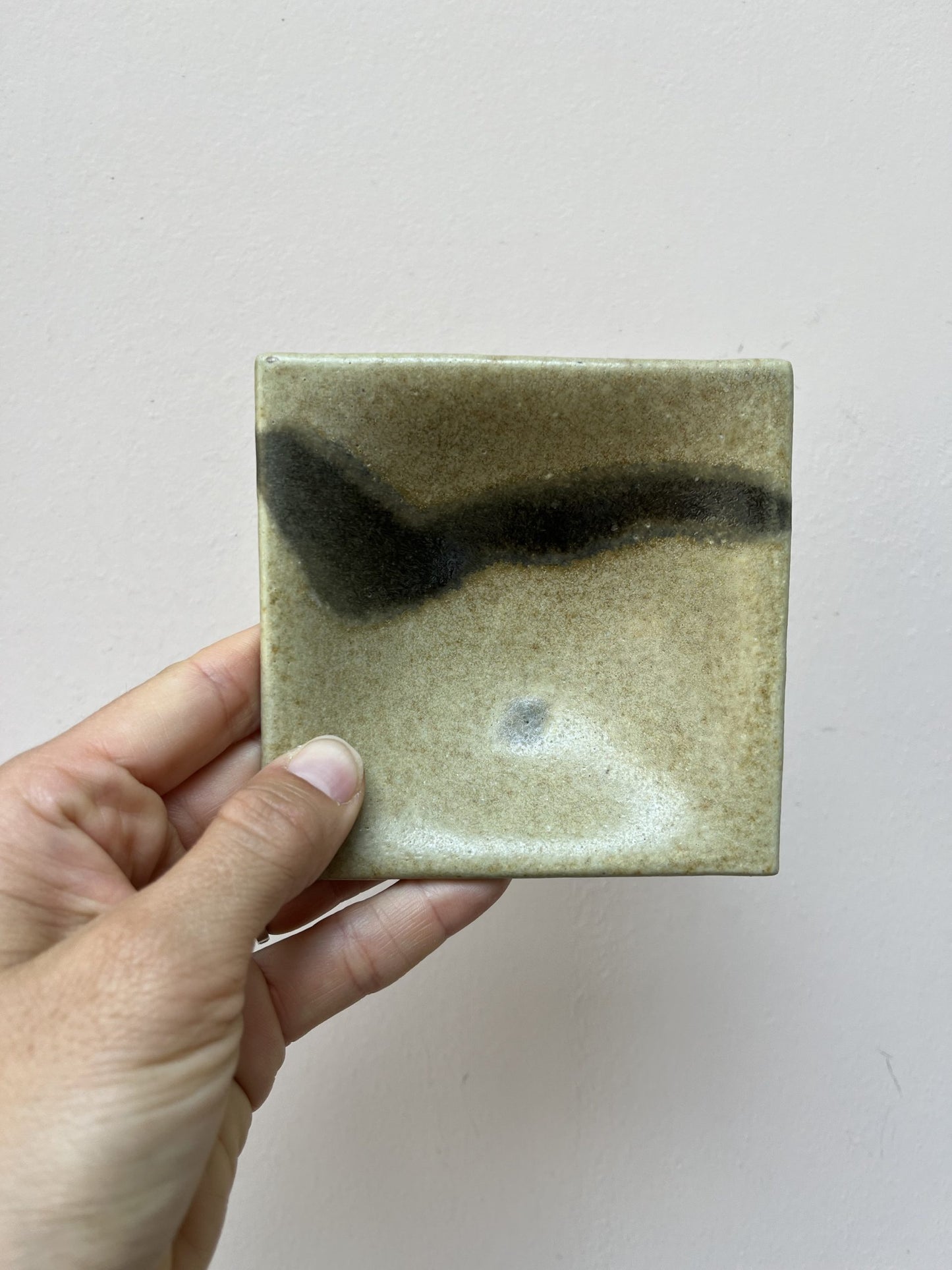 Ceramic trinket tray