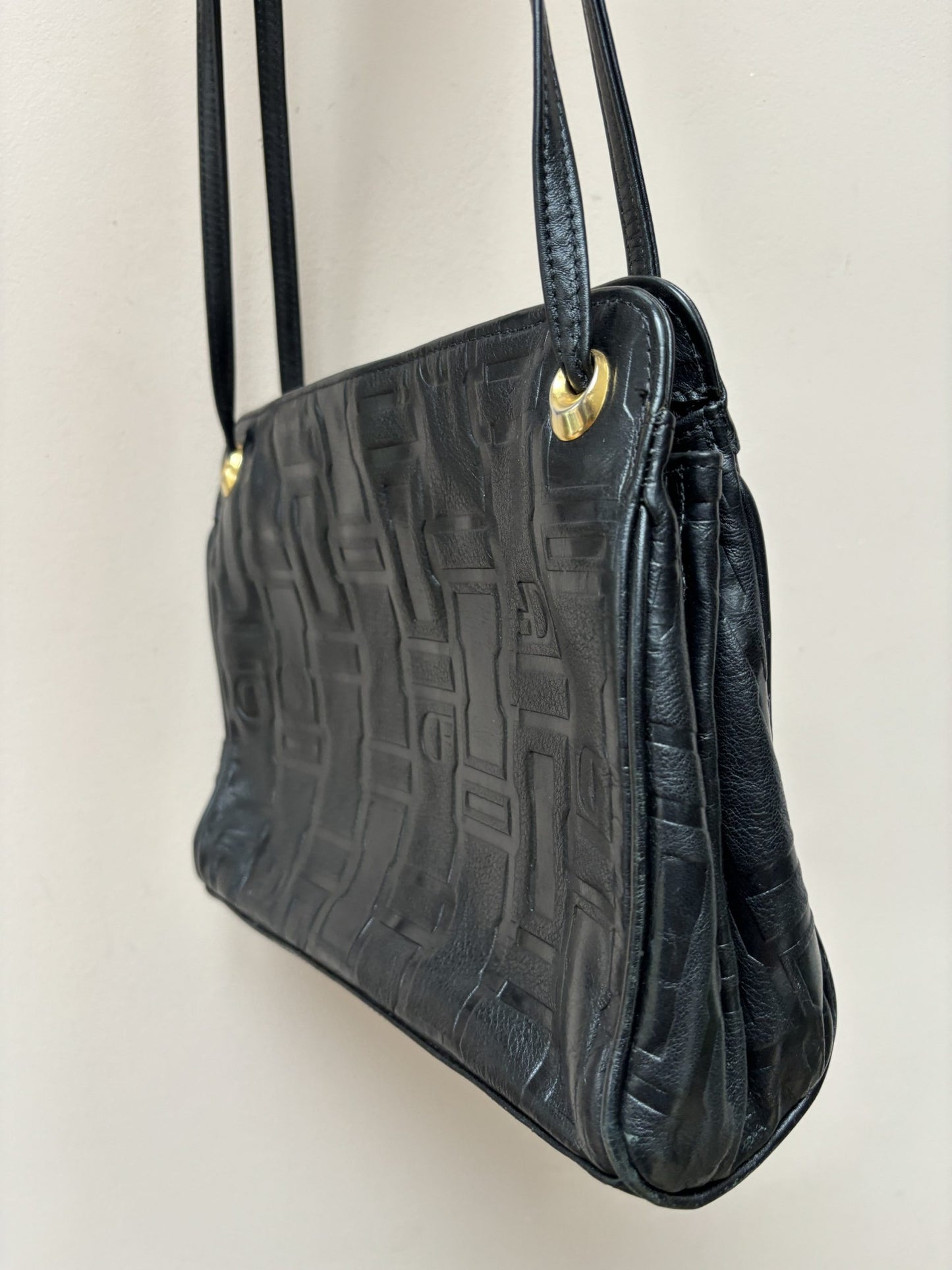 Vintage black leather bag