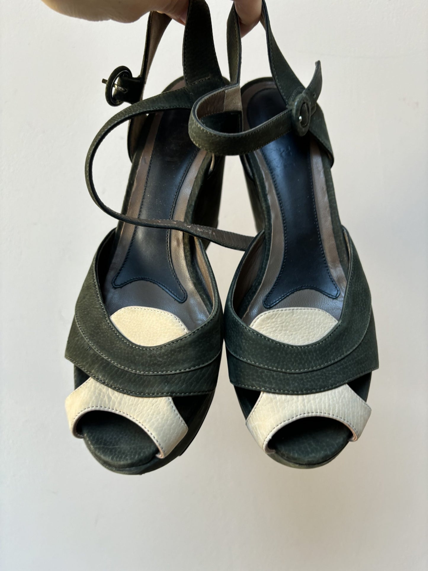 Marni suede wedge heels size 39 (UK6)