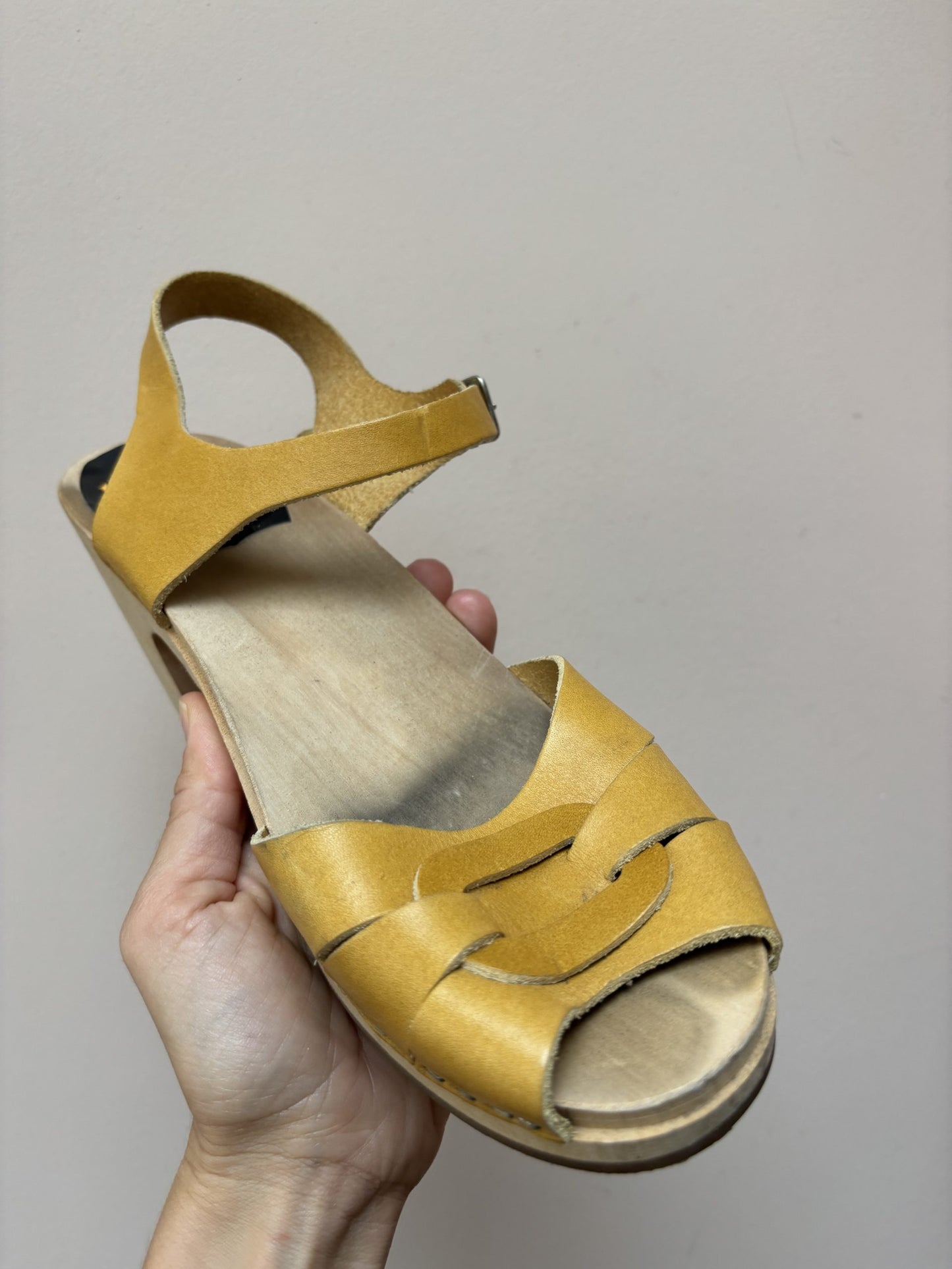 Mustard yellow leather clogs size uk8