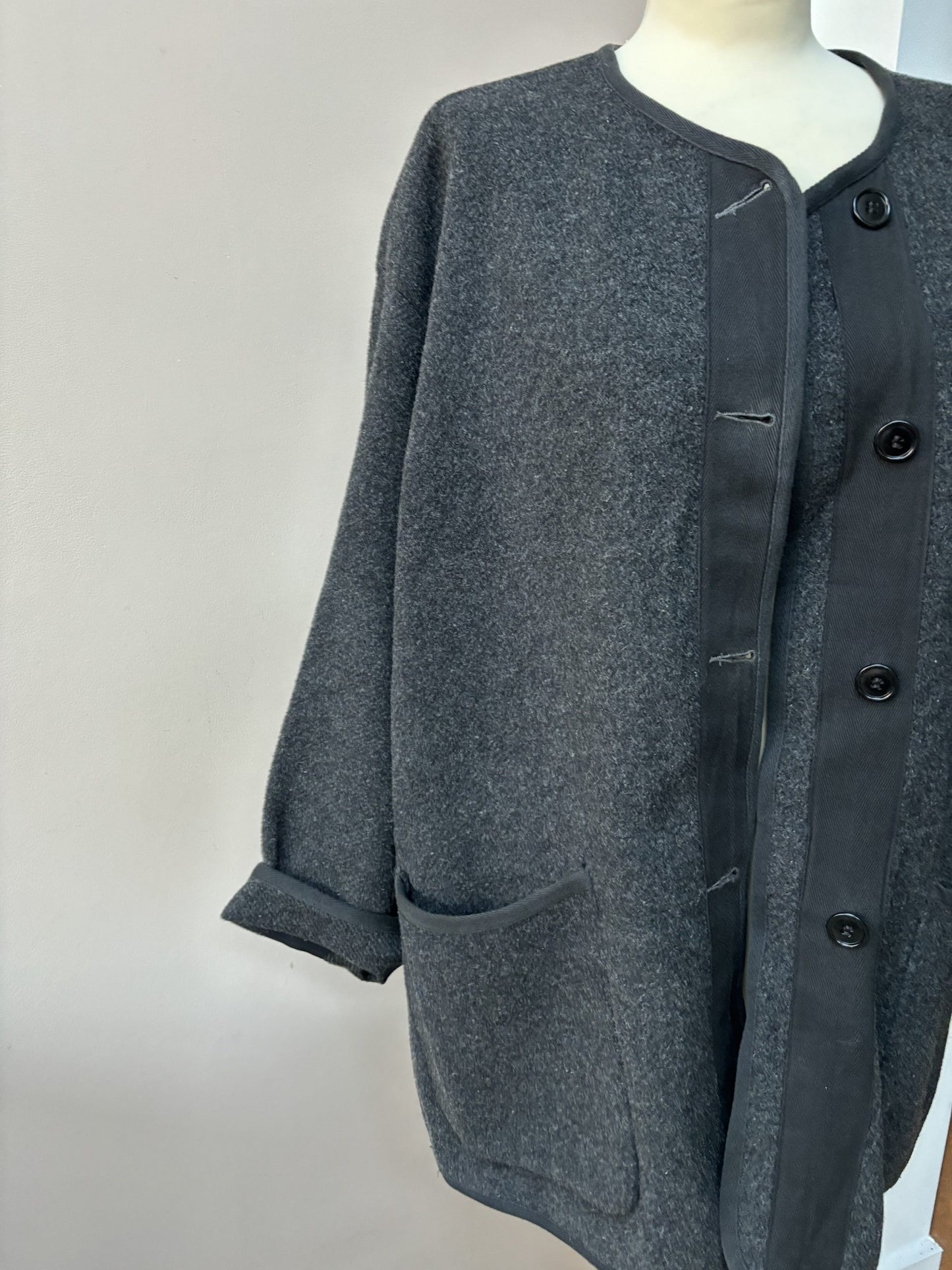 Wool alpaca mohair mix charcoal grey jacket size Medium