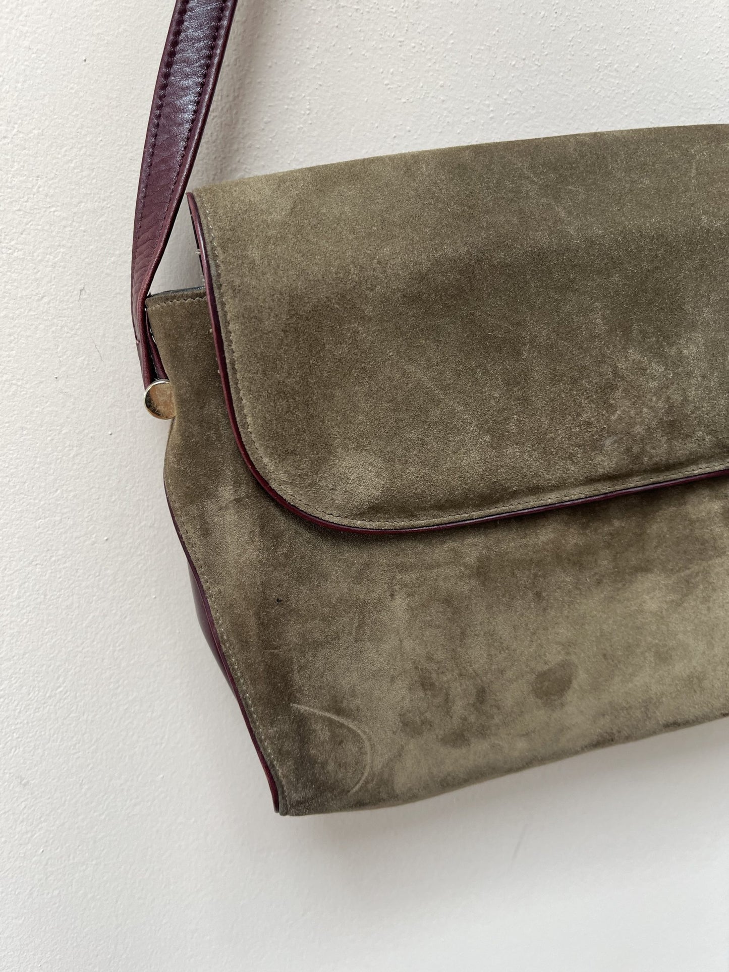 Charles Jourdan olive suede bag