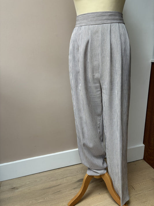 Vintage light striped trousers size 16