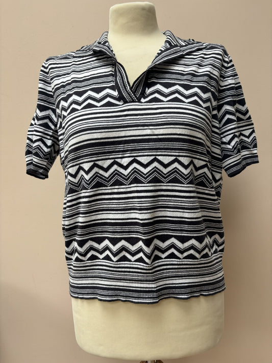 Vintage patterned tshirt size 12