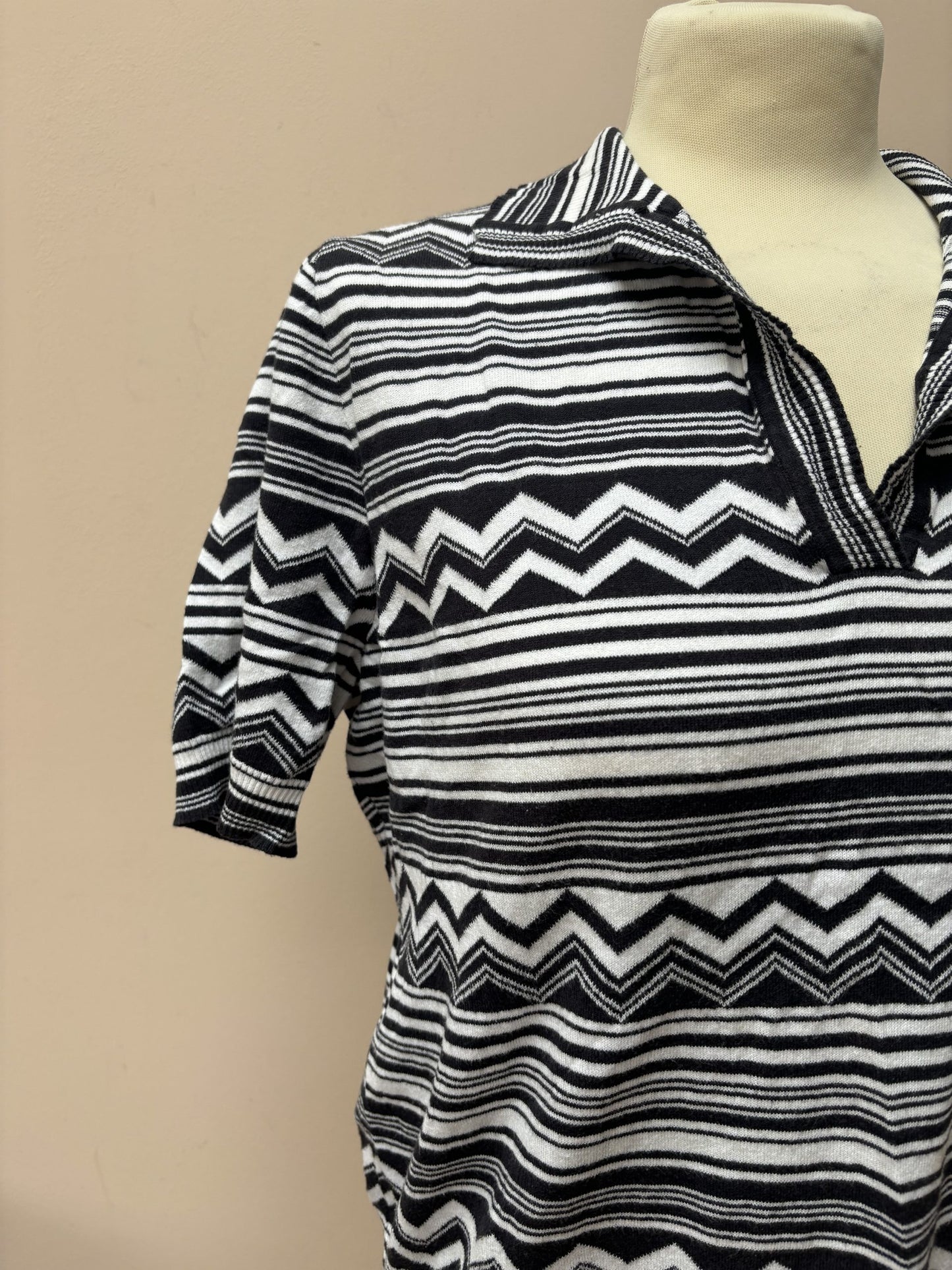 Vintage patterned tshirt size 12