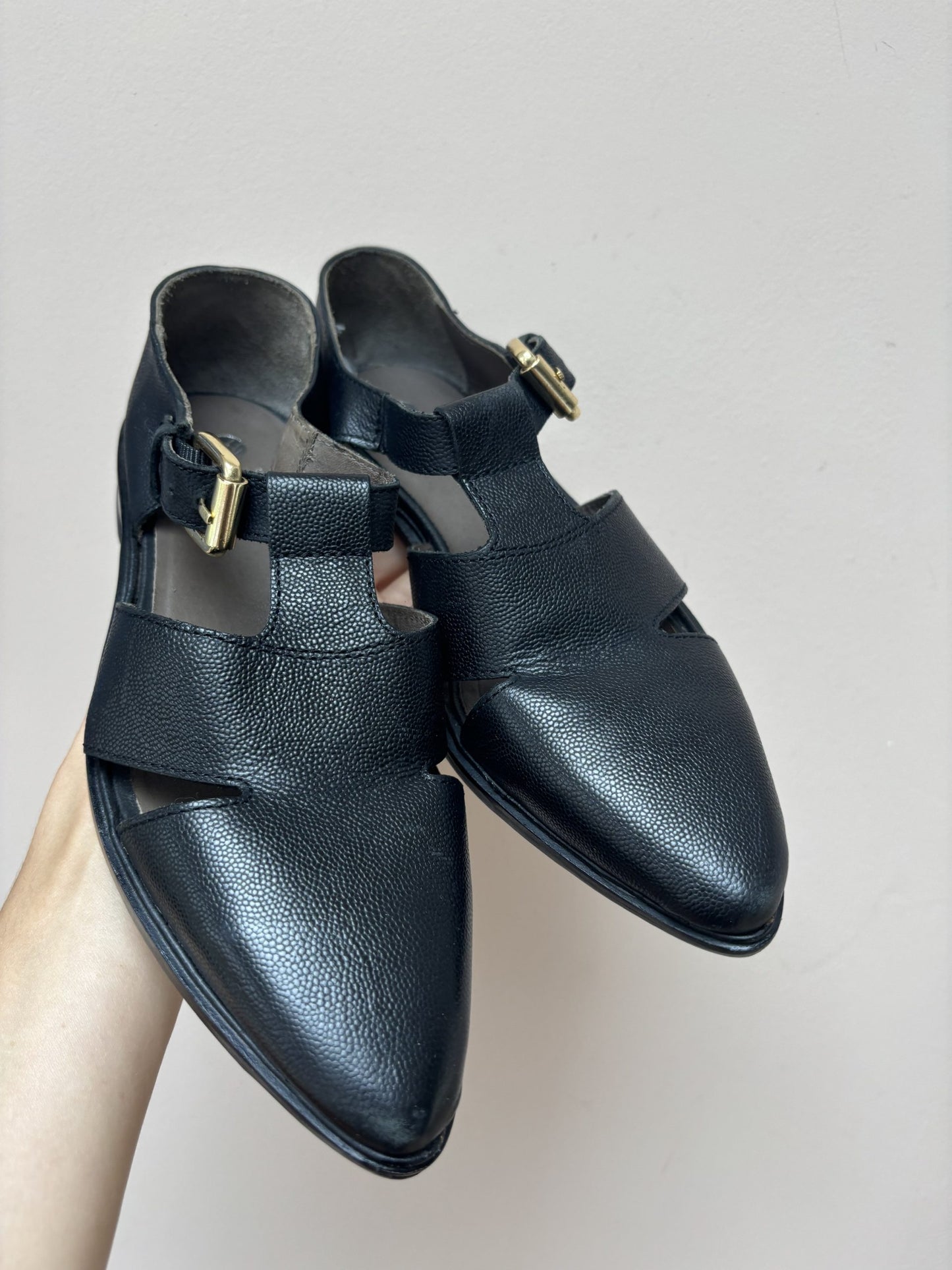 Black leather cut out flats size UK4