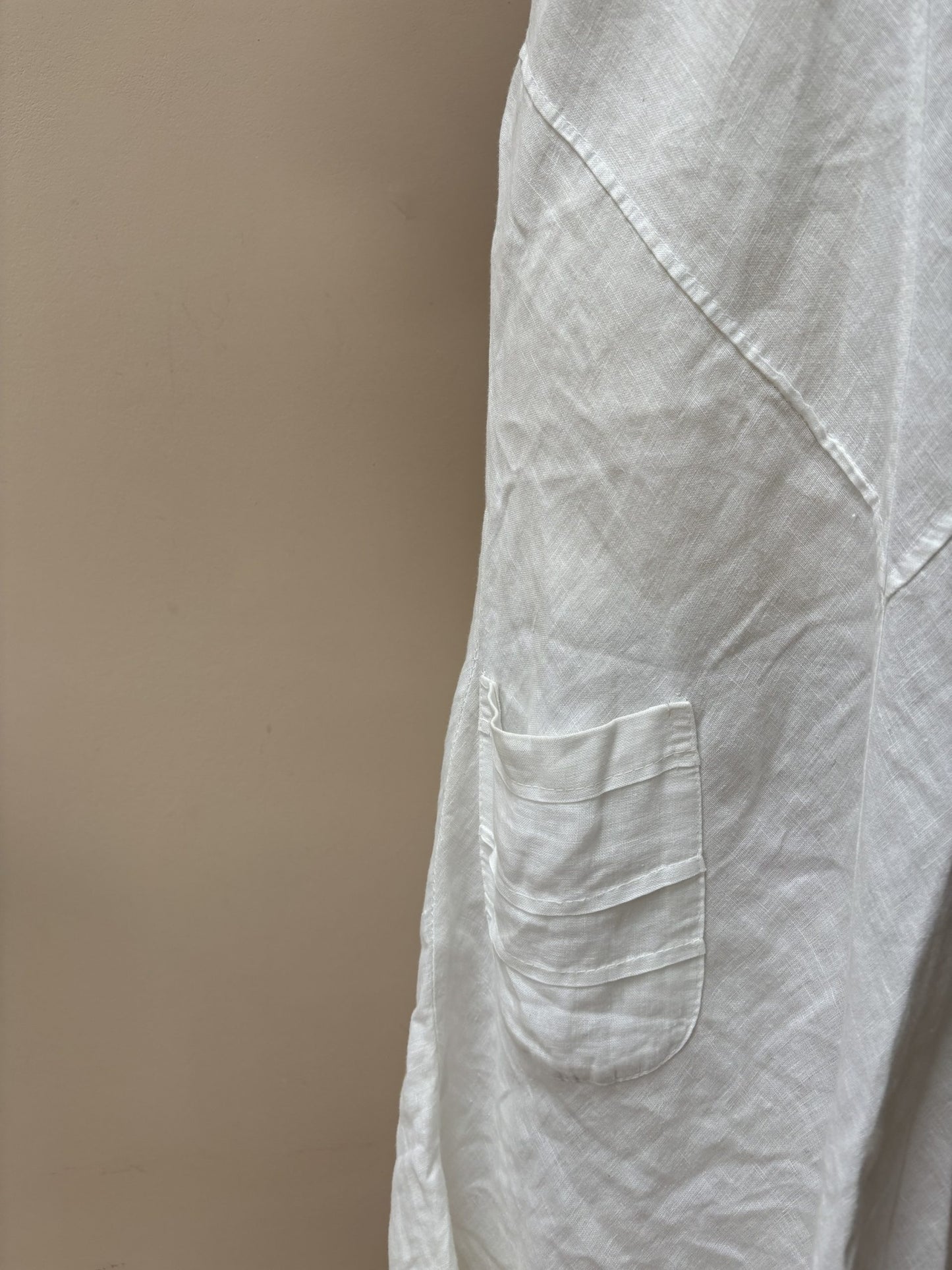 White linen dress size M