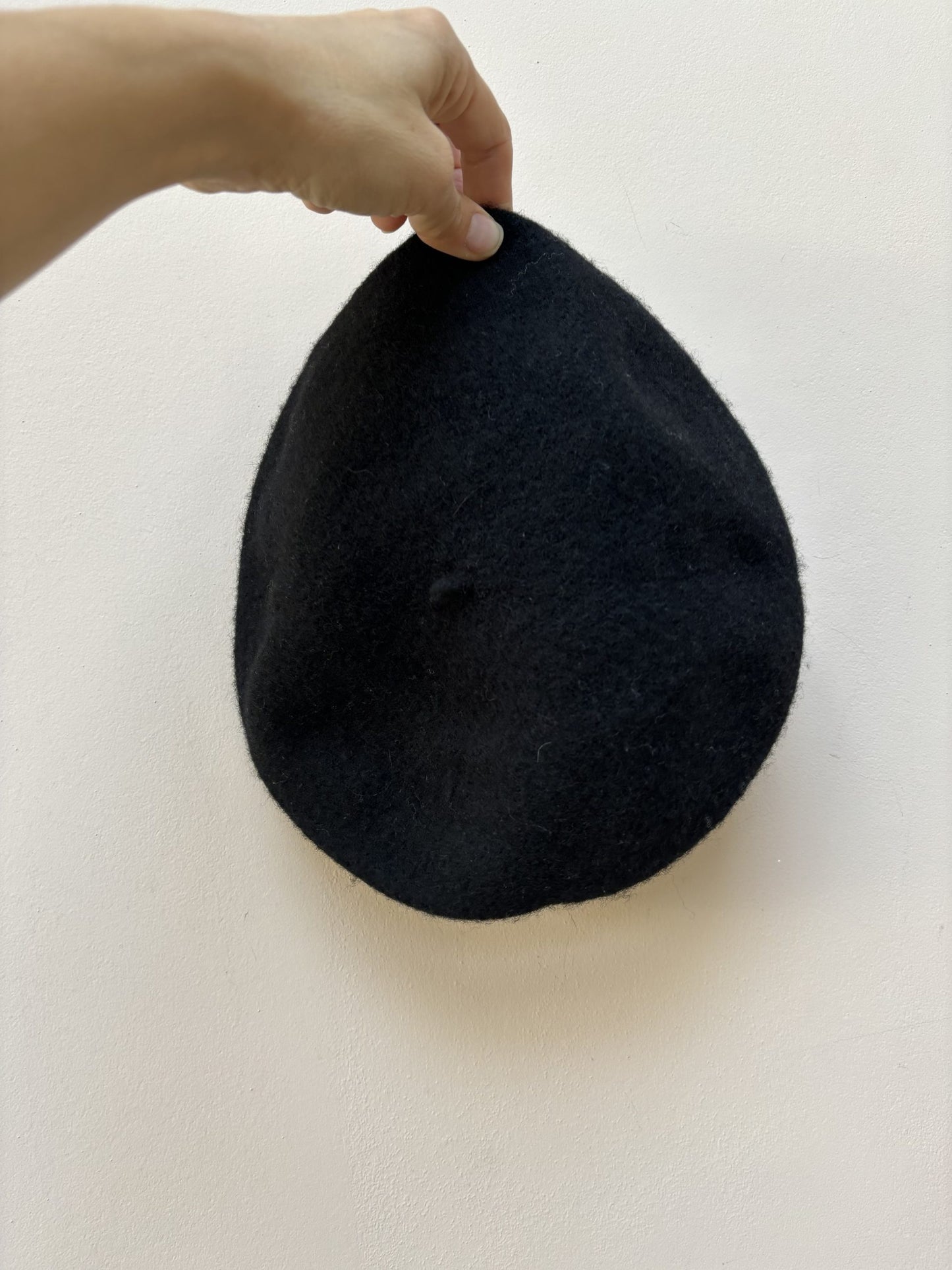 Black wool beret